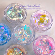 1 Box of Aurora Opal Glitter Flakes, 5 Colors Dreamy Cloud Brocade Nail Art Flakes, Shimmering Iridescent Holographic Sparkle Sequins for DIY Nail Design
