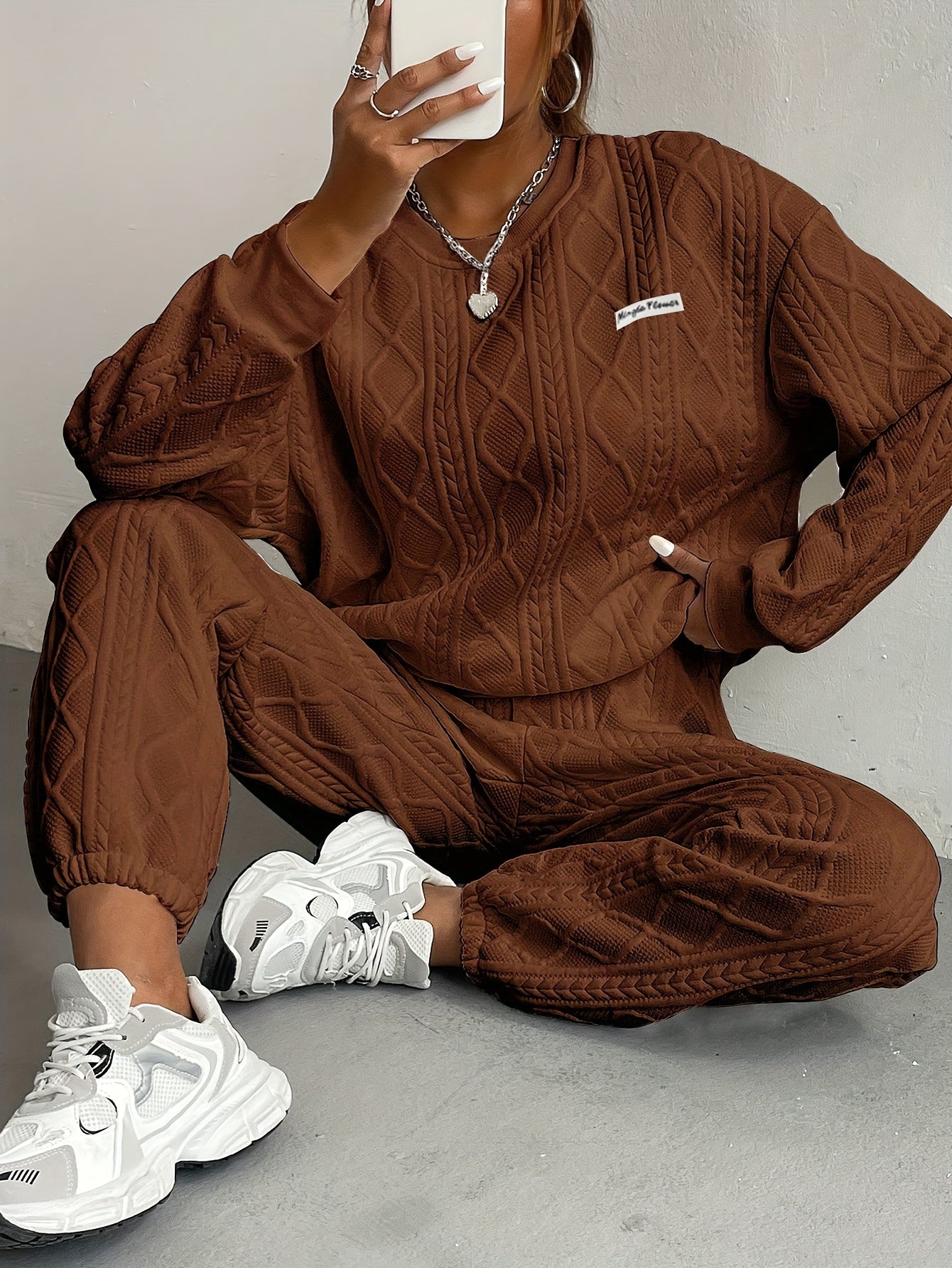 two-piece Women's Letter Print Matching Sweatshirt & Sweatpants Set, Casual Long Sleeve Crew Neck Sweatshirt & Sporty Joggers Outfit