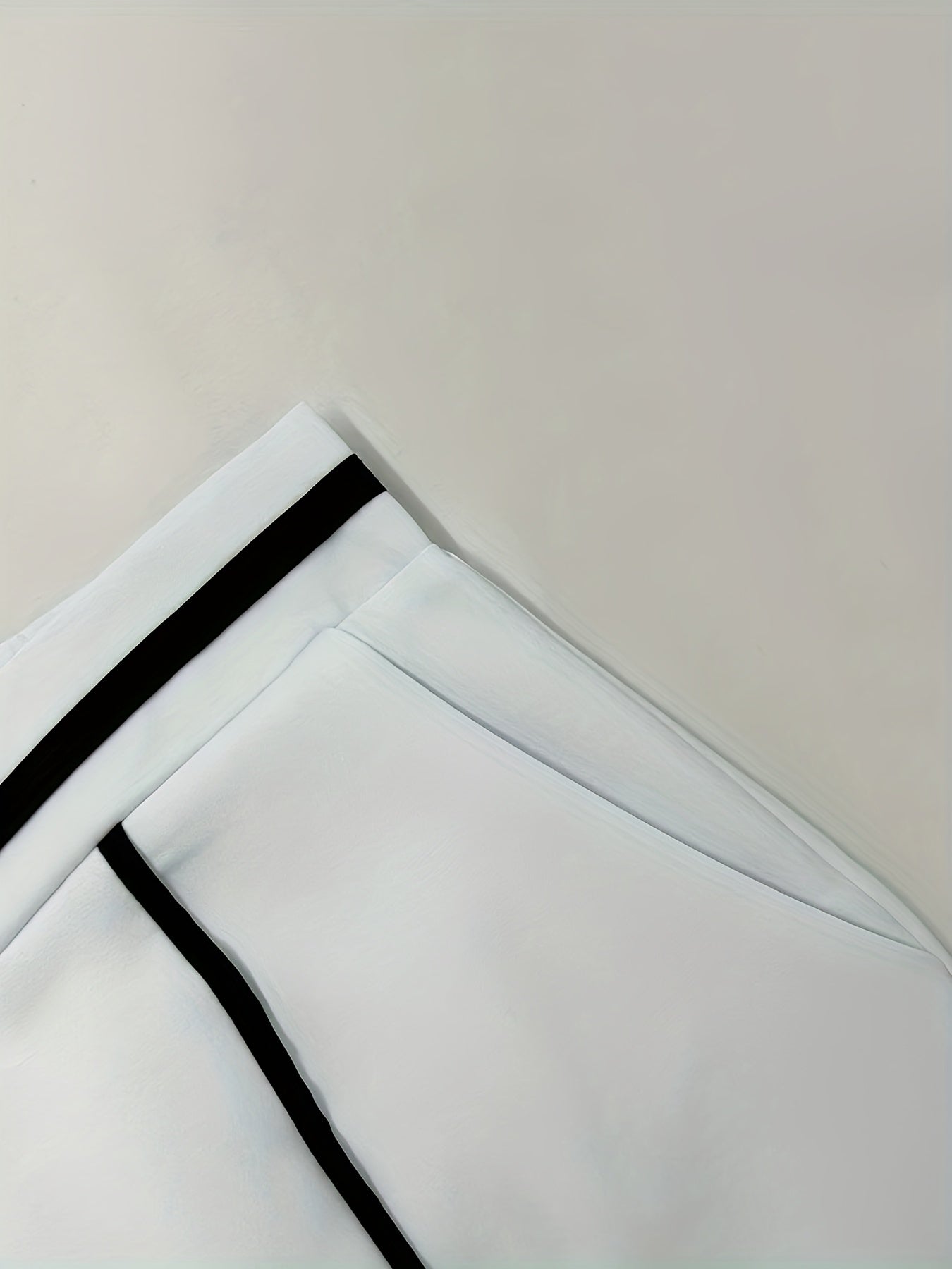 Two-piece Set of Fashion Slimming Trousers with Drawstring + Shorts and Shirt
