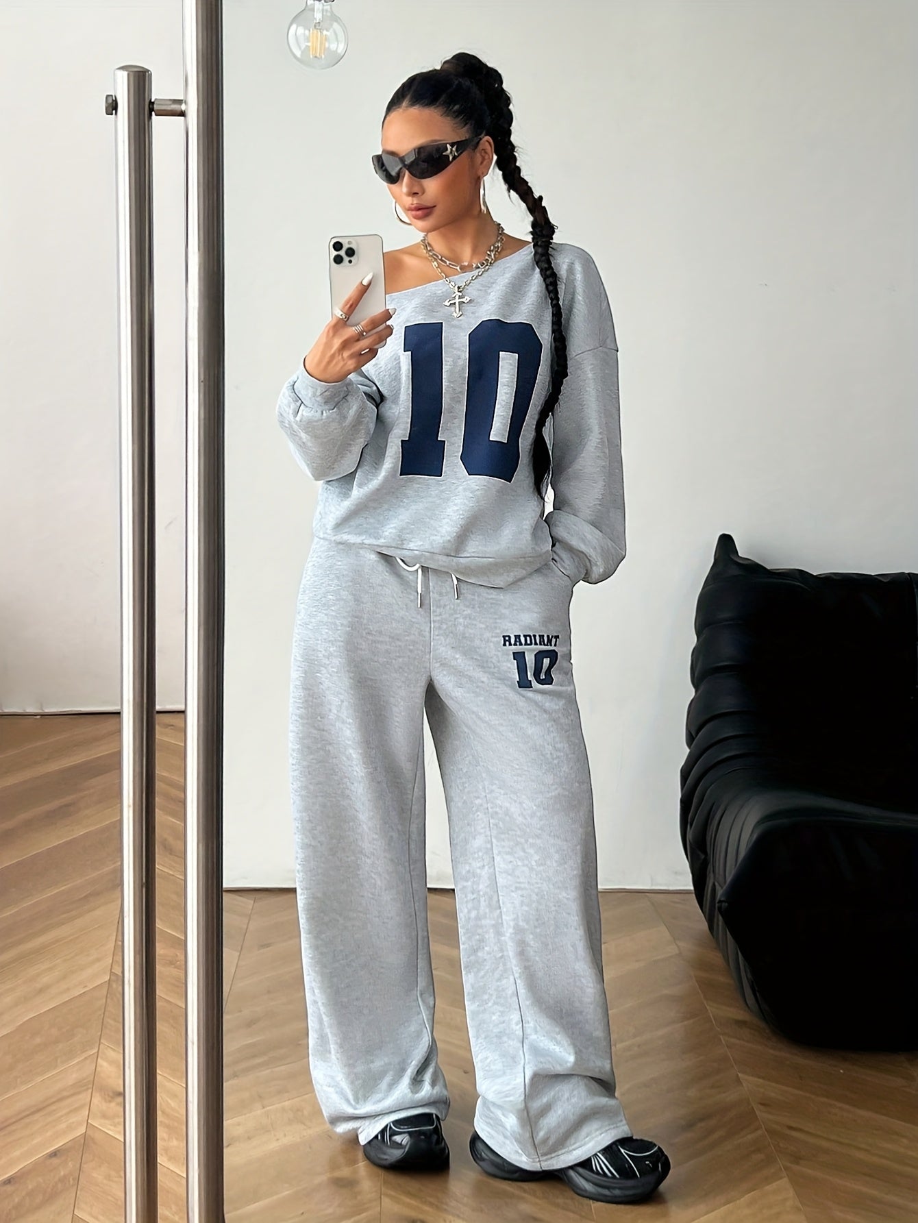 Digital Print Warm Asymmetric Collar Long Sleeve Sweatshirt and White Elastic Waist Wide Leg Jogging Pants