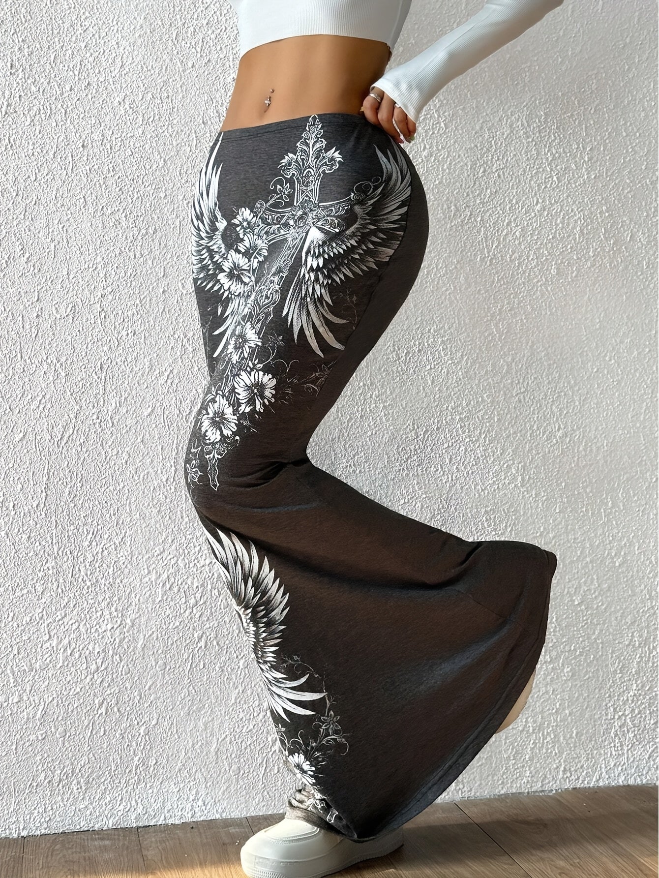 Elegant Floral & Wing Print Mermaid Tail Skirt - Stretchy Polyester, Machine Washable - Perfect for All Seasons