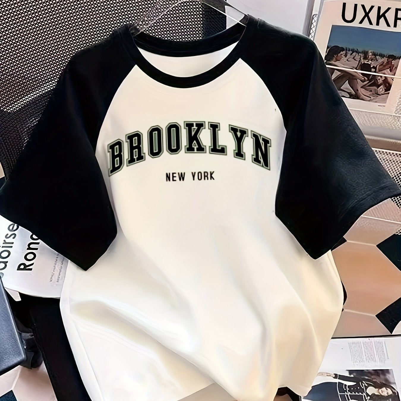 Brooklyn New York" Girls' Short Sleeve T-Shirt - Casual Summer 2025, Loose Fit with Raglan Sleeves, White & Black Color Block Top with Applique Detail, Polyester, Nonchic Style, Summer Top | Trendy Casualwear | Stylish Text D