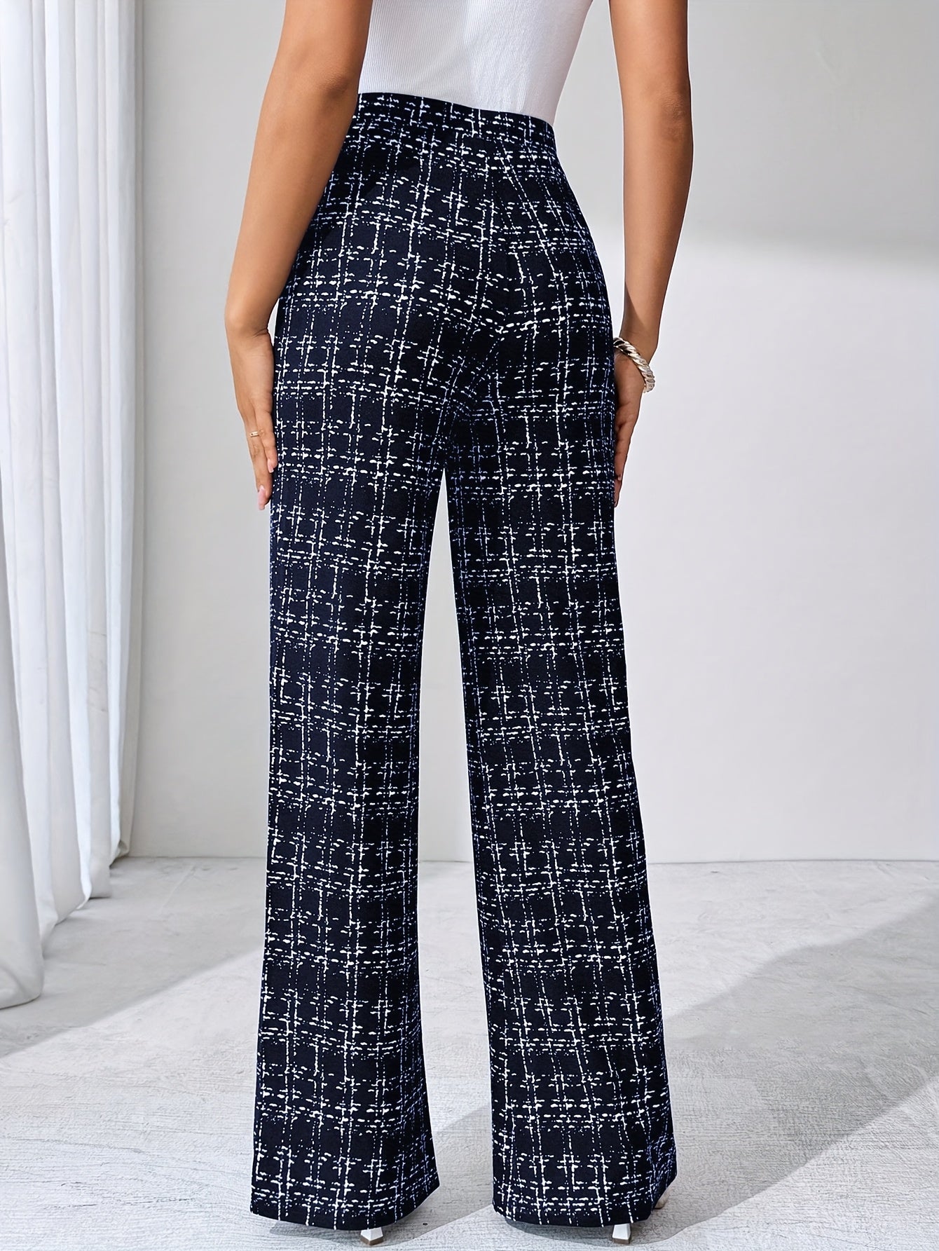 Casual Black Plaid Pattern, Suitable for Various Occasions, Straight-Leg Pants for Spring/Summer/Autumn.