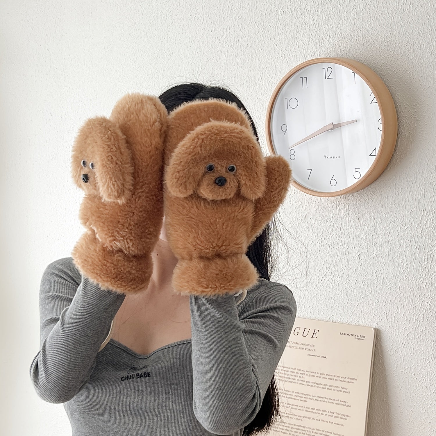 Teddy Dog Plush Mittens, Cute Animal Pattern Polyester Gloves, Inelastic, Decorative & Windproof, with Hand Wash/Dry Clean, for Casual Weekend Wear, Warmth & Style, Unique Valentine'S Gift