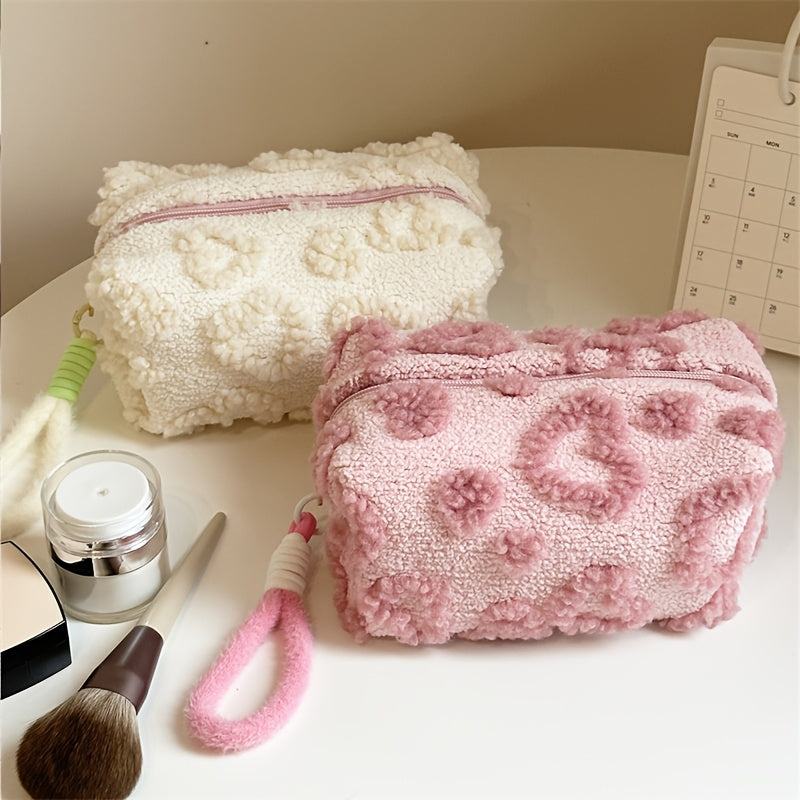Sweet and Lovely Heart Hand Carry Pillow Bag Cosmetic Bag, Essential Travel Item for Women, Skin Care Storage Bag, Cosmetic Bag, Coin Lipstick Cosmetic Storage Bag, Travel Bag Storage Bag, Sanitary Napkin Storage Bag, Makeup
