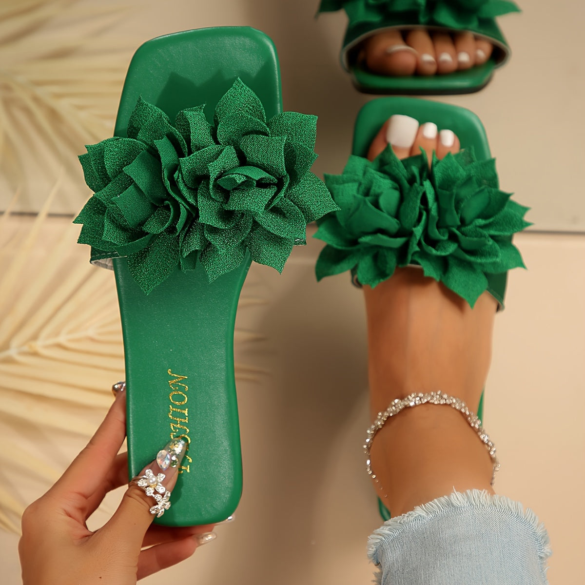 Chic Plus Size Women's Slide Sandals - Comfortable Flat Sole with For Lotus Design, Square Toe, Open-Toe Summer Beach Shoes
