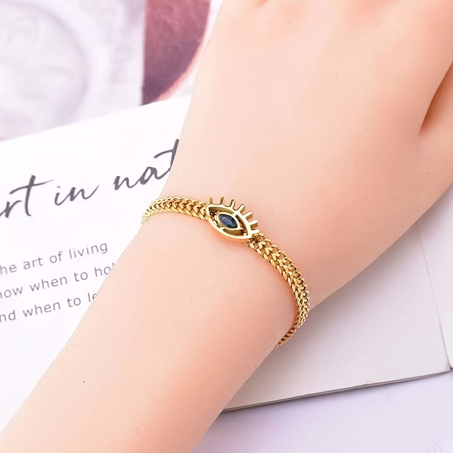 2pcs/set, Golden Stainless Eye Shape Design, Inlaid Sparking zirconia Pendant Necklace & Bracelet Set, Fashion Unique Accessory For Daily Wear & Party, Idea Gift For Ladies