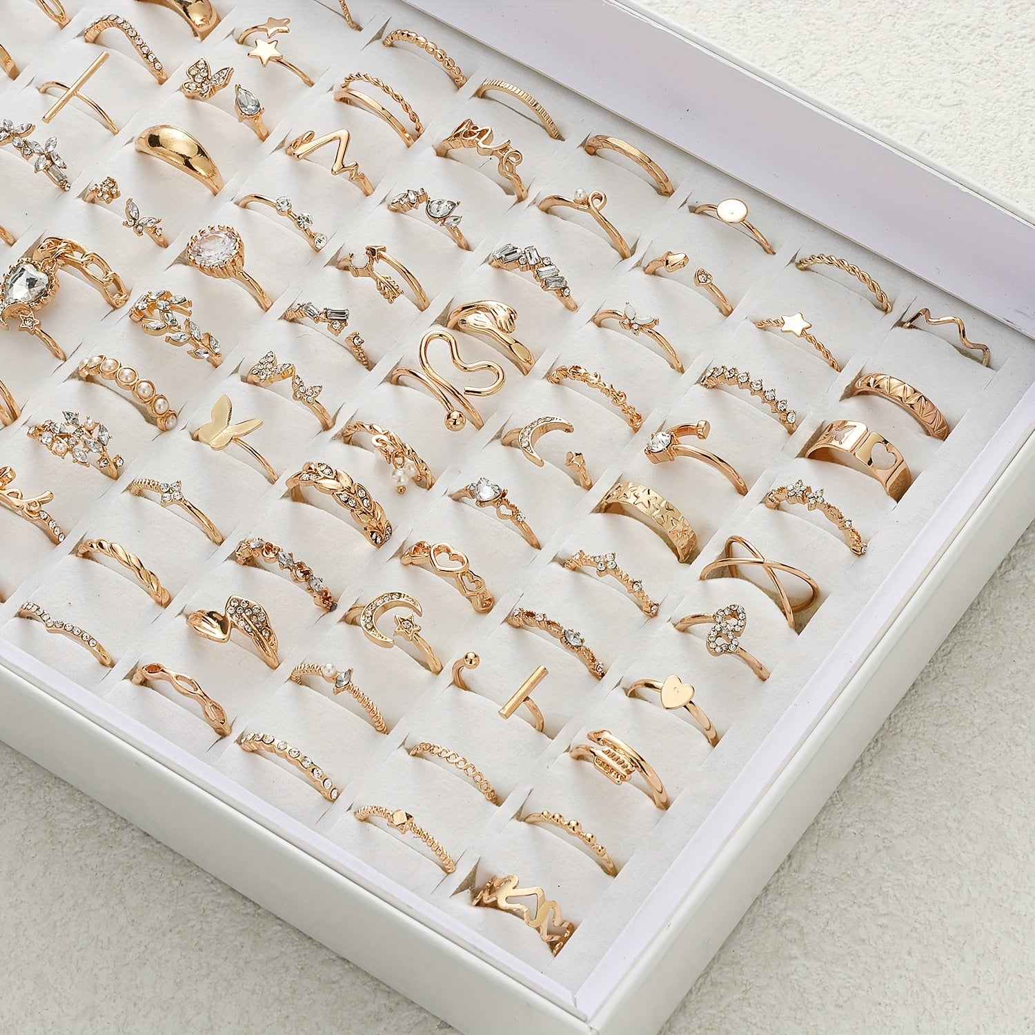 45pcs Set of Elegant and Fashionable Multi-Style Rhinestone Heart Butterfly Rings, Personalized and Luxurious, Open and Stackable Ring Set, Random Style, Without Box