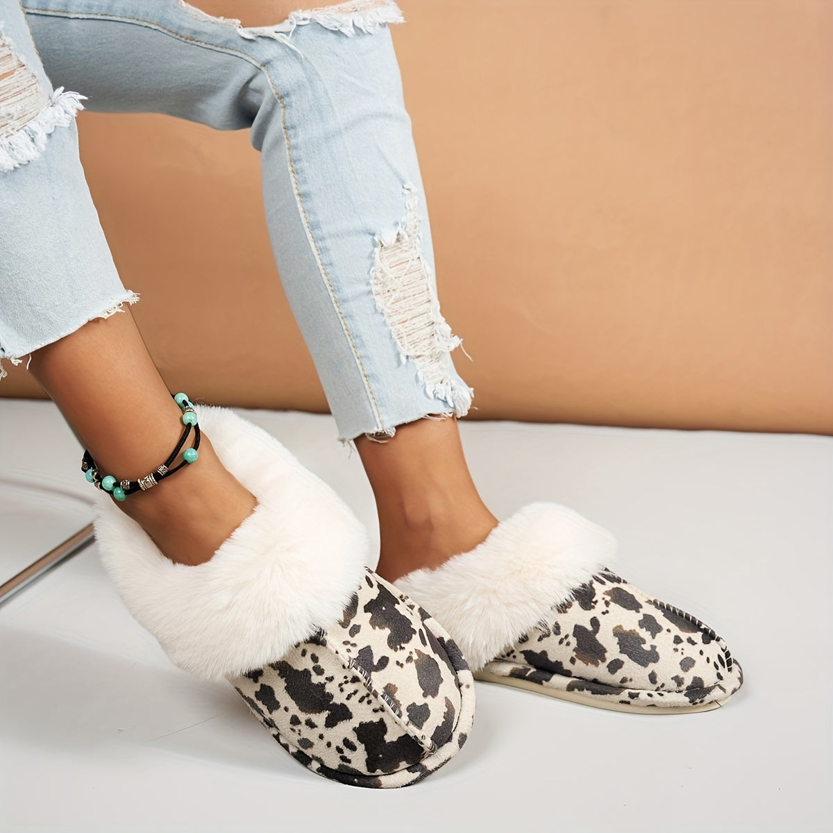 Cozy Winter Plush Slippers for Women - Fashionable Beige with Cow Print, Thick Fleece Lining, Warm & Non-Slip Sole, Comfortable Indoor Footwear, Ladies Slippers