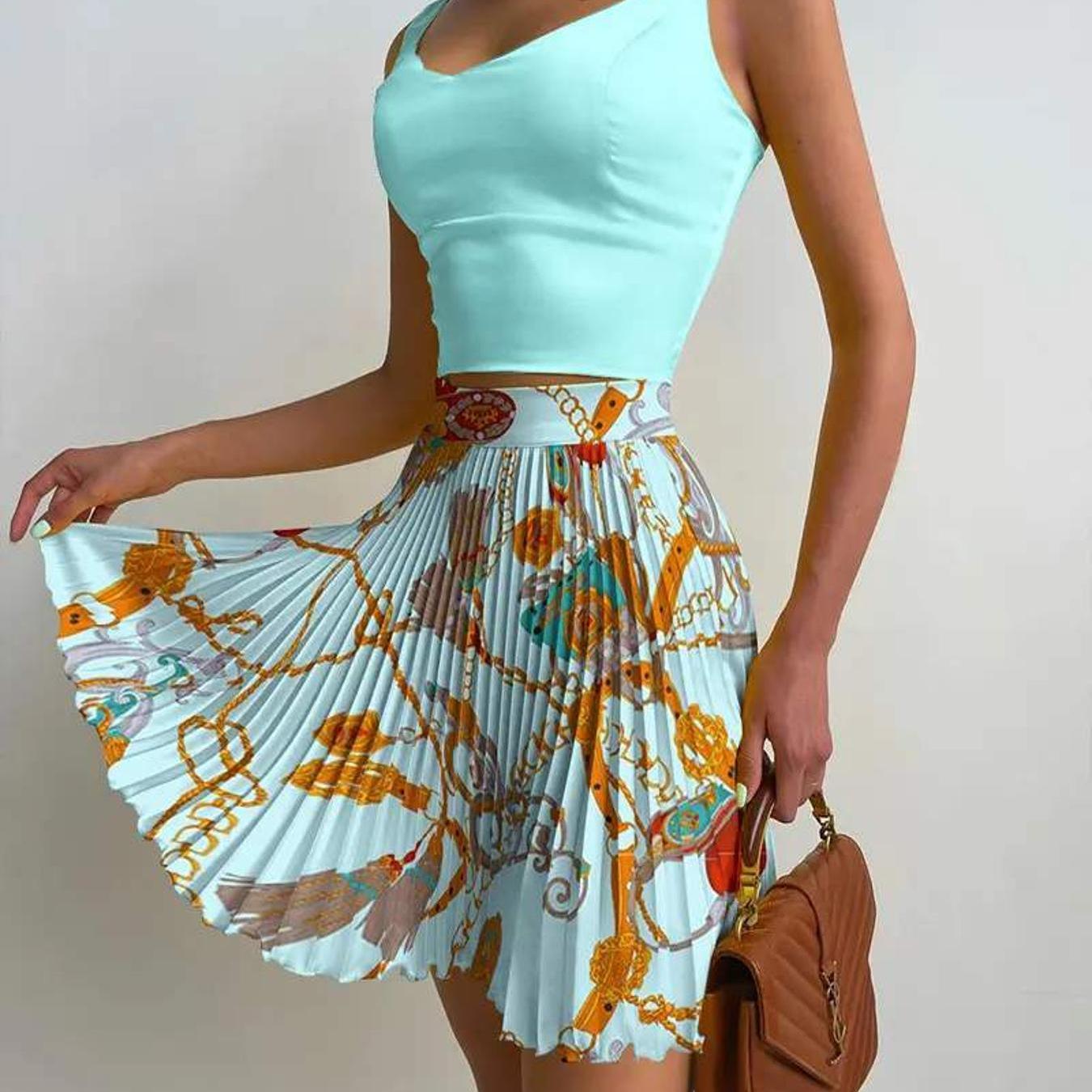 Trendy Summer Set, Cute Crop Top and Skirt