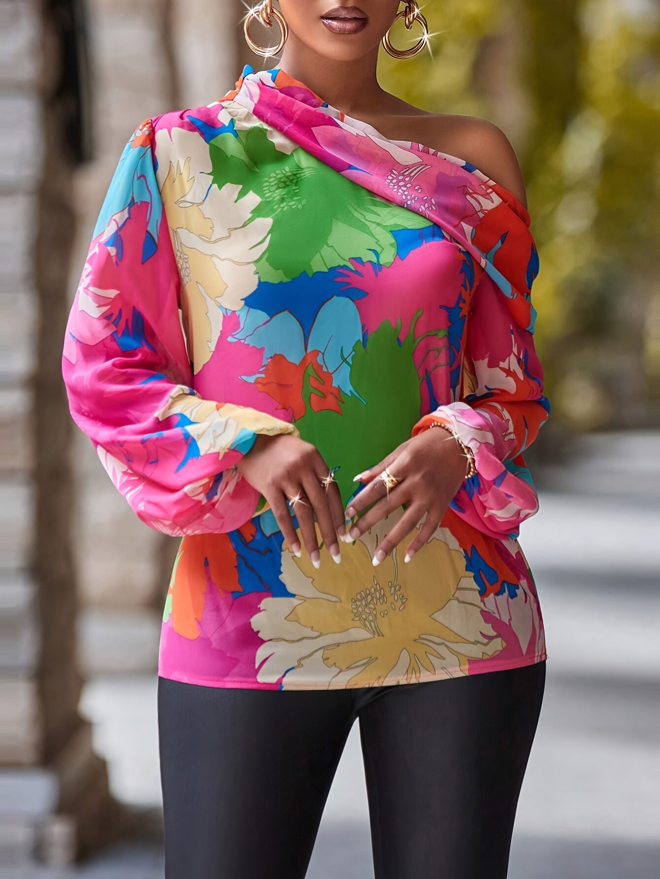 Vibrant Floral Print Asymmetrical Neckline Blouse with Lantern Sleeves - Elegant Polyester Top for Women, One-Shoulder Design, Long Flowing Sleeves, Perfect for Spring/Summer/Fall, Casual Elegant Wear | Vibrant Clothing | Bol