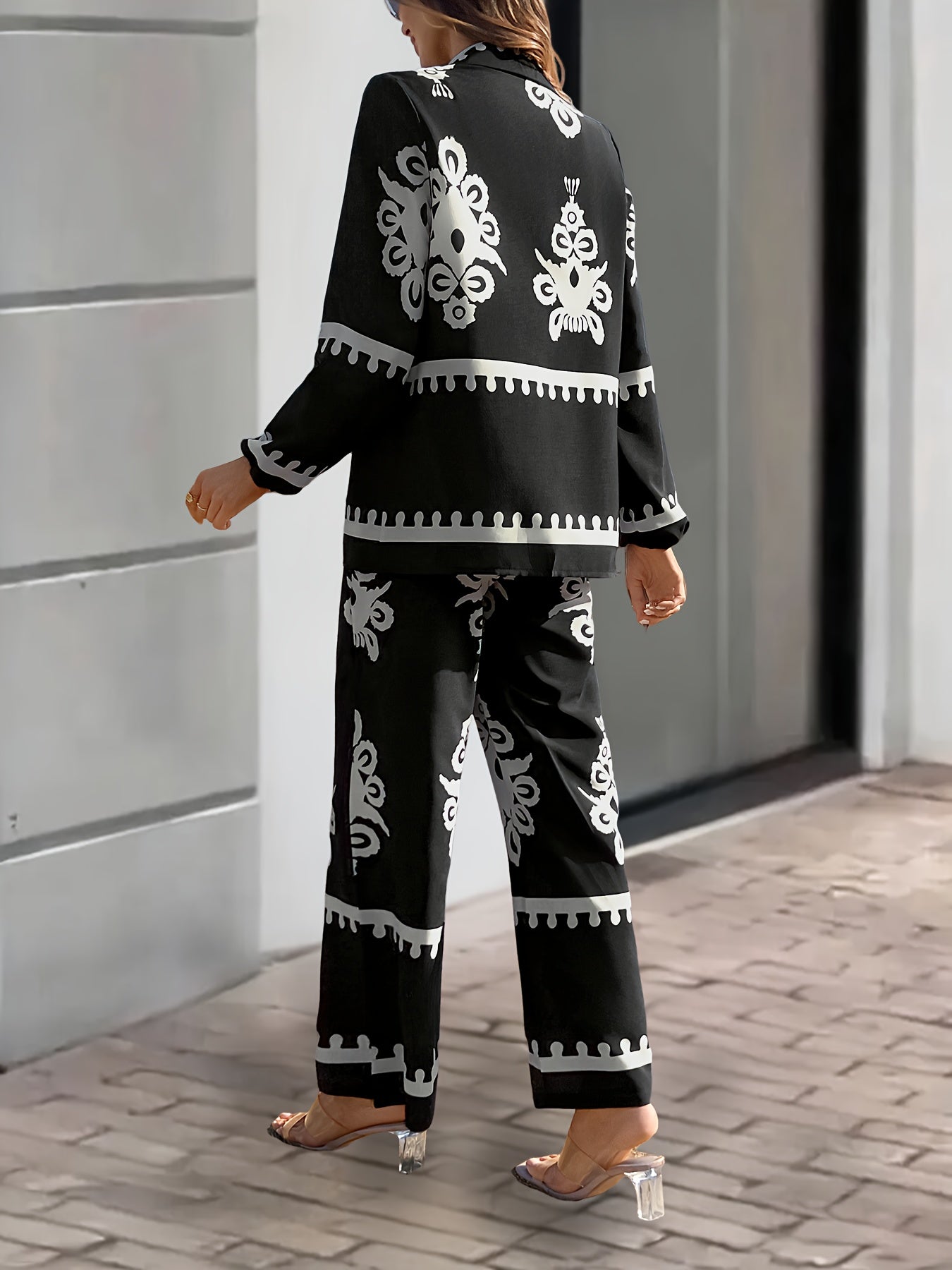 2pcs Elegant Special Set for Women with Random Print Front Button Long Sleeve Top and Pants Casual Suit