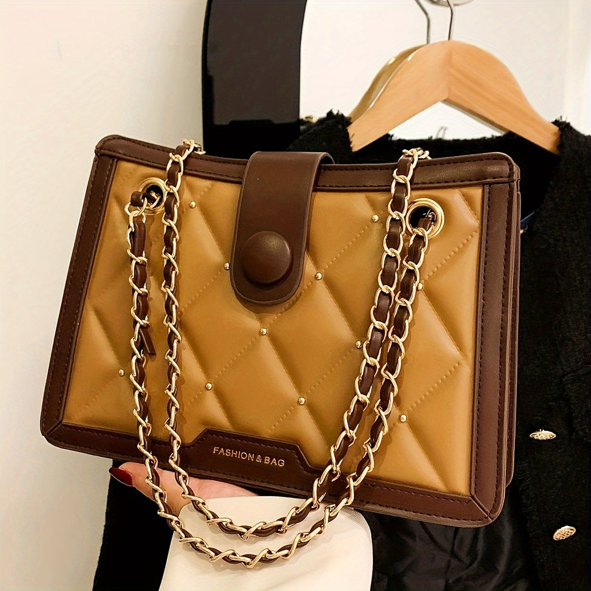 Women's Large Capacity Shoulder Bag Elegant Handbag Versatile Outgoing Purse