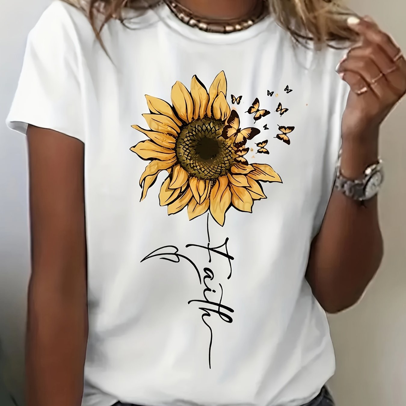 [Cheerful Touch] Women's Sunflower and Butterfly Graphic T-Shirt - Casual Gray Short Sleeve Top, Lightweight & Breathable Polyester Blend, Perfect for Spring & Summer Fashion, Sunflower Shirt