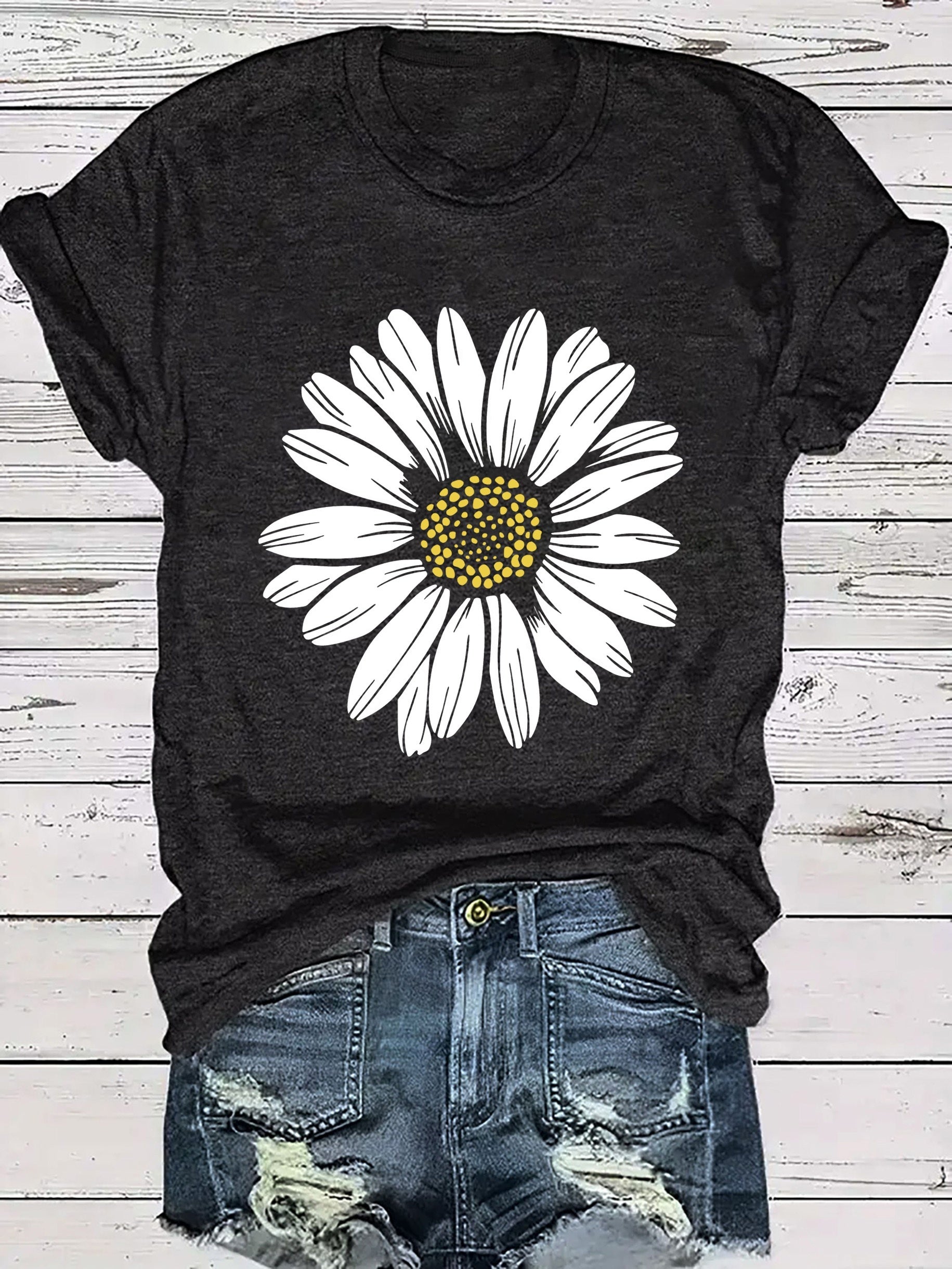 Women's Casual Daisy Flower Print T-Shirt - Soft Polyester Crew Neck Tee, Black with White Daisy Design, Short Sleeve, Perfect for Summer Outfits, Ladies T Shirts