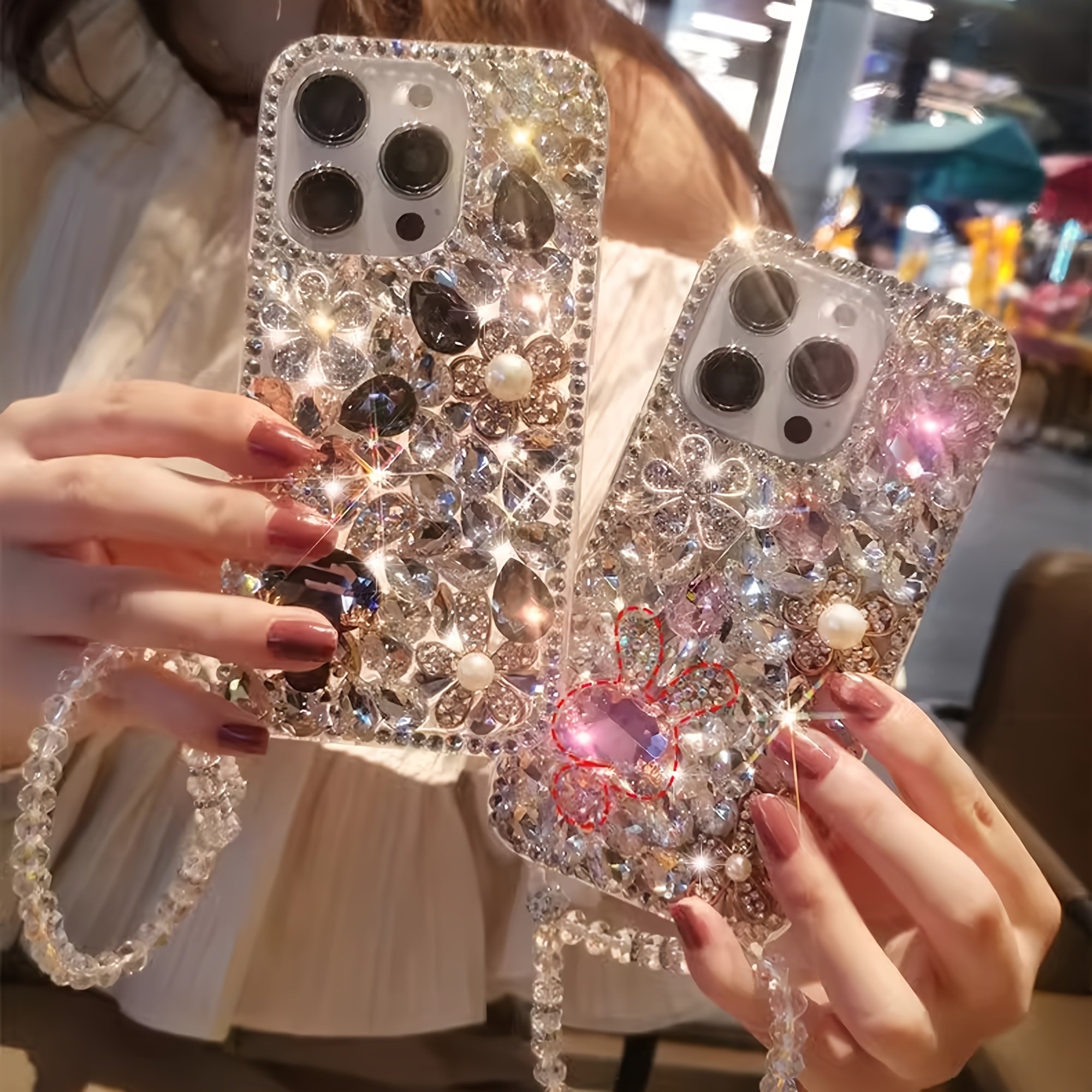 The New Gemstone Bunny Phone Case with a Full Crystal Design And a Crystal Bracelet Is Suitable for The Iphone 16 Pro Max.