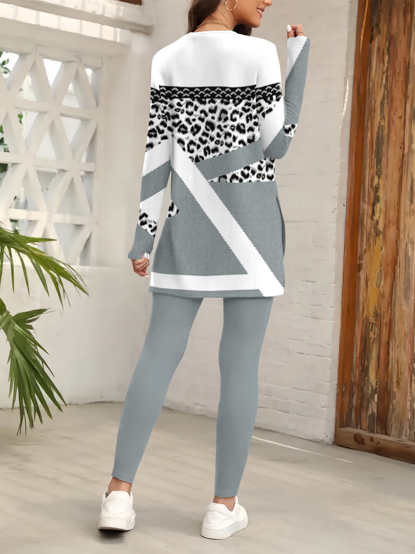 2pcs Elegant Women'S Knit Polyester Pantsuit, Crew Neck Long Sleeve Top with Side Split and Leopard Print Pants, All Over Print Design, Regular Fit, with Crew Neck Long Sleeve Top and Leopard Print Pants for Fall/Winter Colle