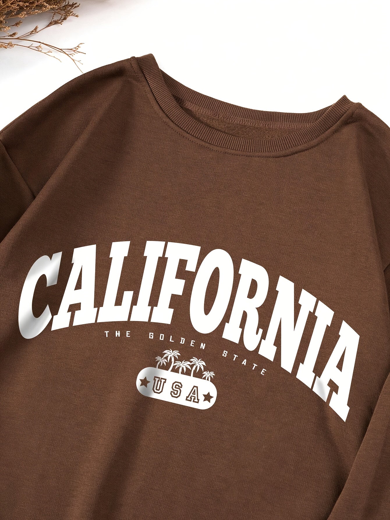 Women's Crew Neck "California" Graphic Sweatshirt and Drawstring Waist Shorts Set, Casual Sporty Loungewear Outfit