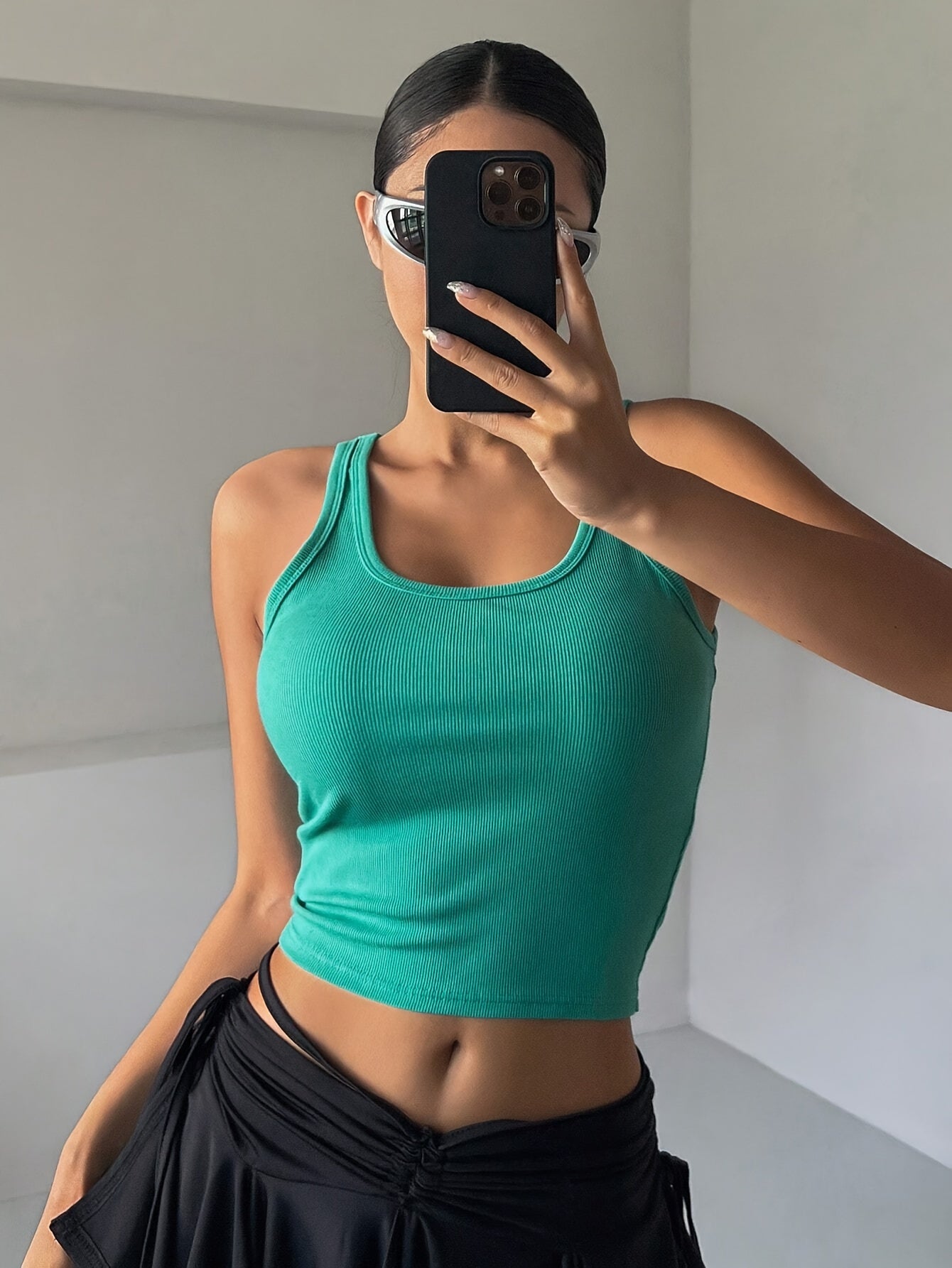 Women'S Solid Color Ribbed Tank Top