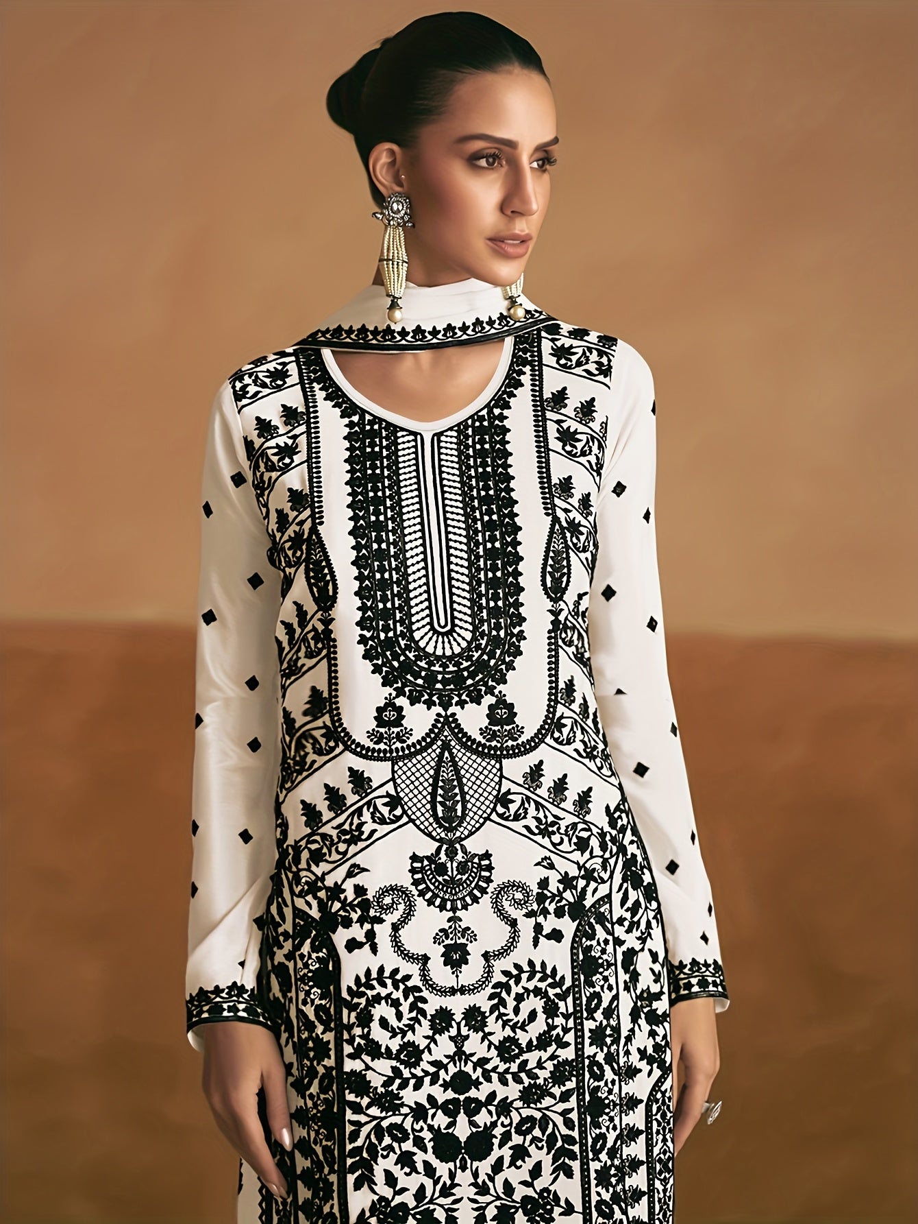 Ethnic Style Traditional Clothing Set