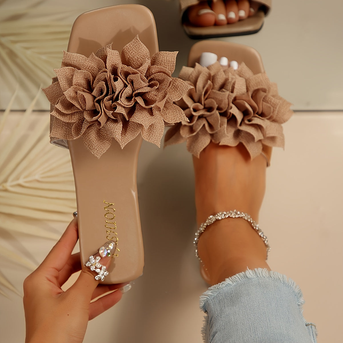 Chic Plus Size Women's Slide Sandals - Comfortable Flat Sole with For Lotus Design, Square Toe, Open-Toe Summer Beach Shoes