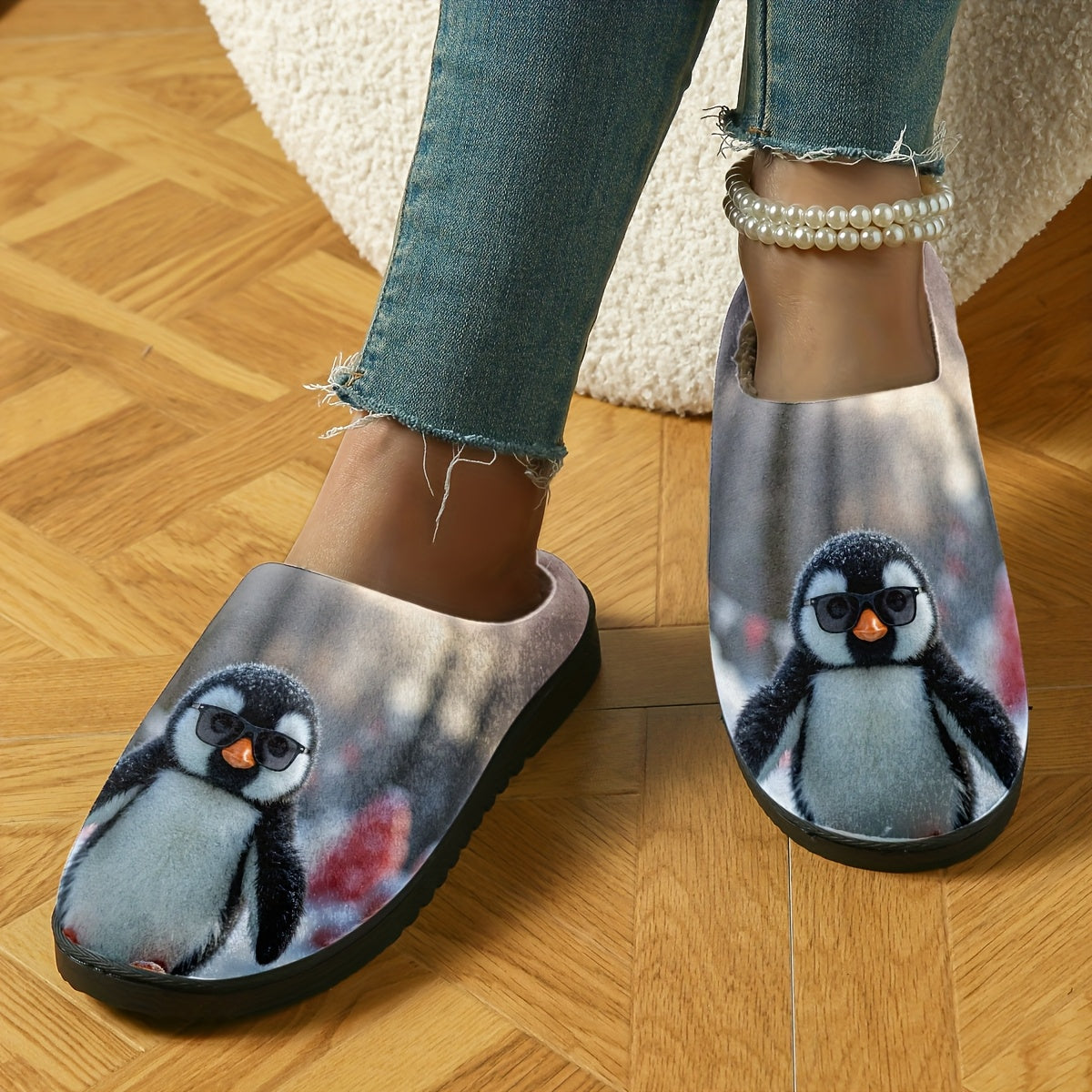 Women's Penguin Print Slip-On Slippers - All-Season Indoor House Shoes with Soft Fabric Upper & TPR Sole, Cute Animal Design for Cozy Home Comfort, Cute Slippers