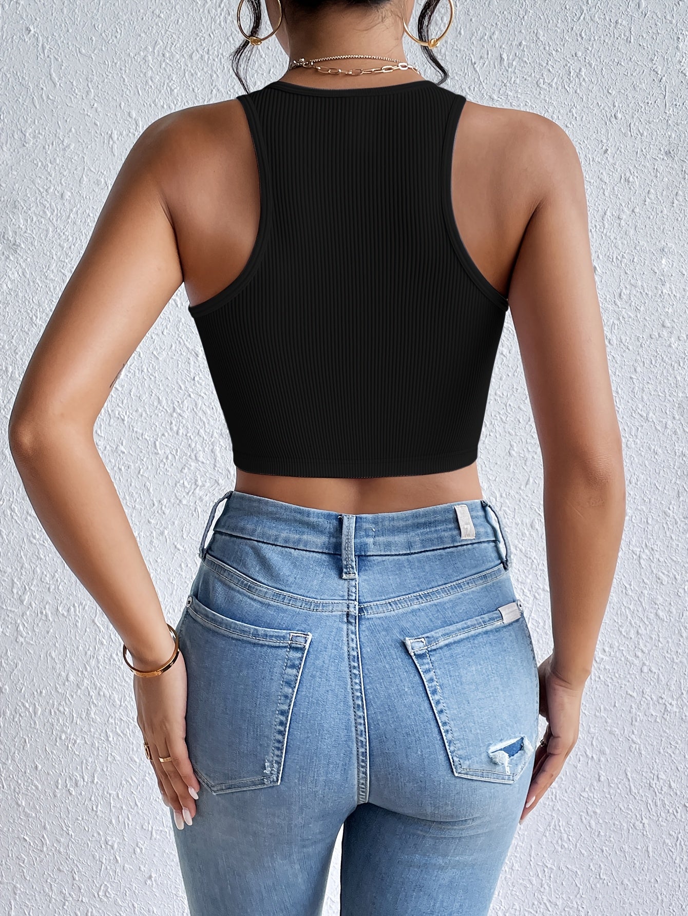 Urban Trendy Women'S Sports Bras Designed to Be Worn As Outerwear, Perfect for Summer Layering.