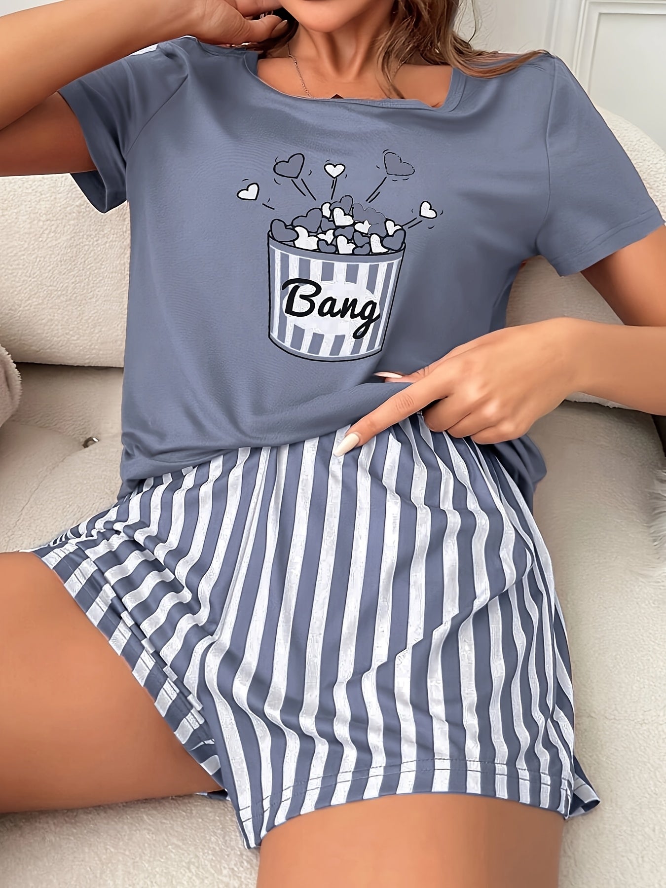 Women'S Casual Crew Neck Pajama Sets, Polyester 95.0% Elastane 5.0%, All-Season Comfort, Heart Pattern, Adult Sleepwear, Loungewear|Playful Print|Comfortable Fit, Pajamas for Travel