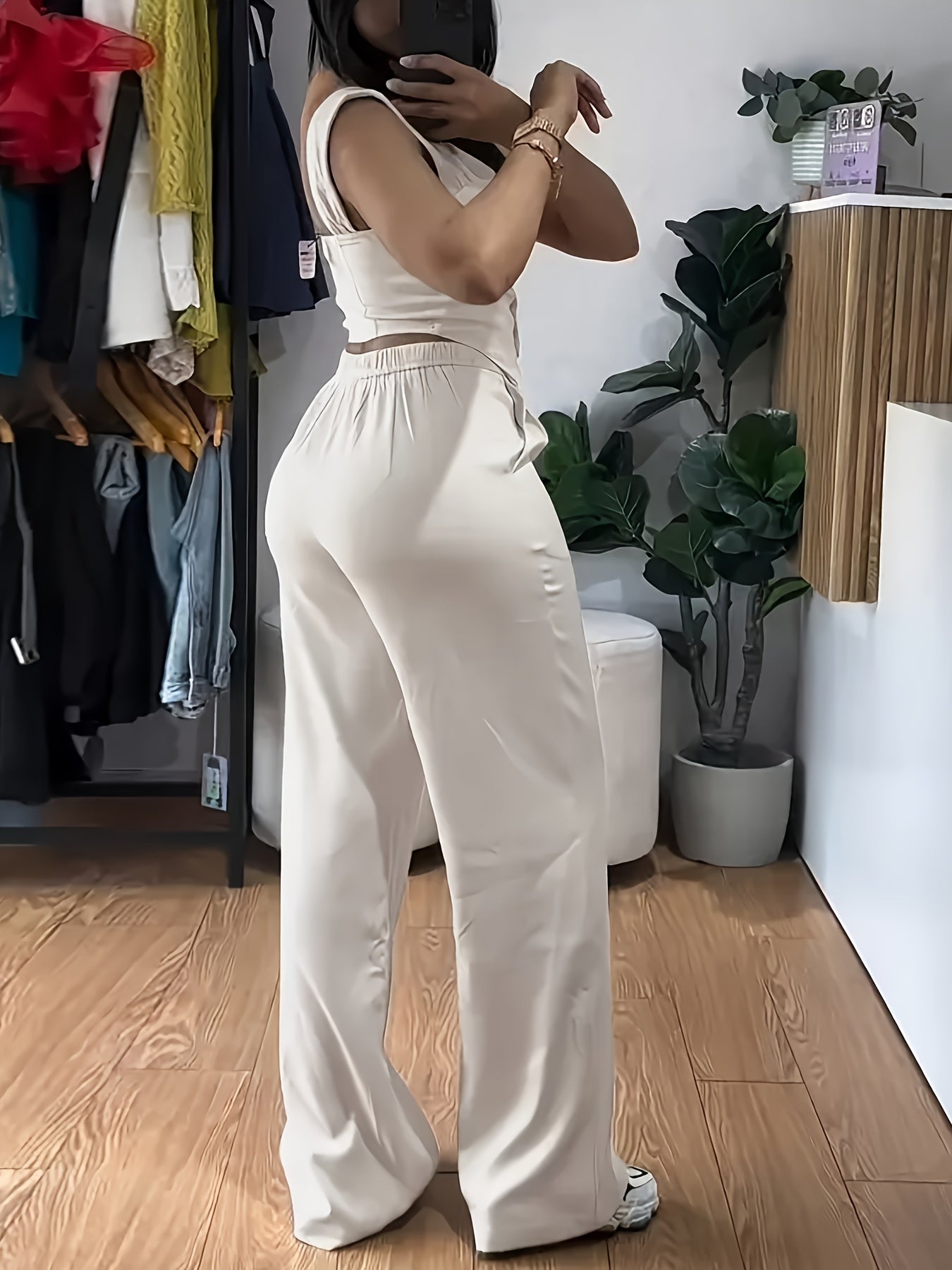 Casual Wide-Leg Long Pants Set for Women with a Tailored Vest.
