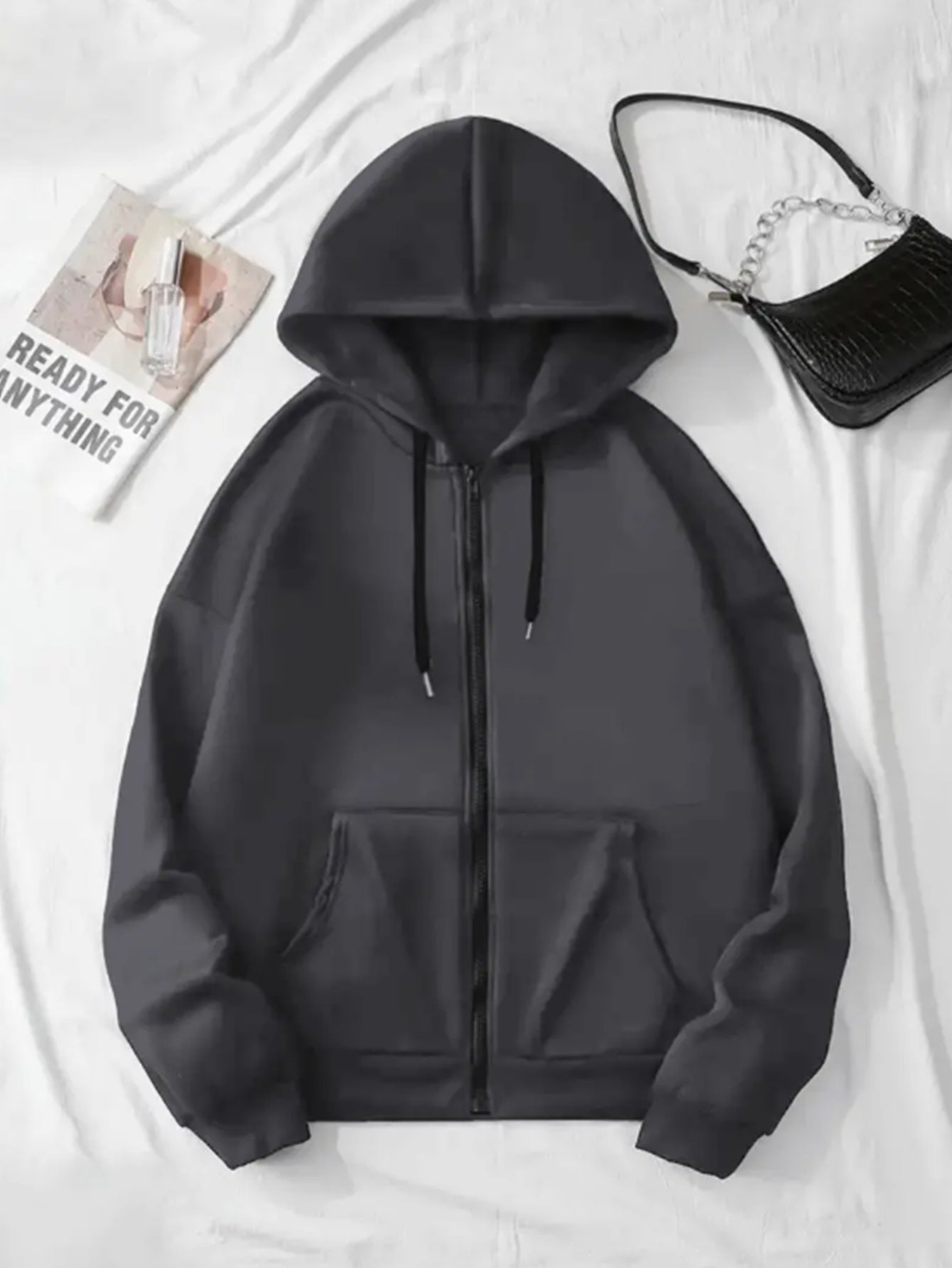 Women's Casual Hooded Jacket with Bold "Bench" Letter Print, Kangaroo Pocket & Zipper Collar - Machine-Washable Polyester, All-Season Versatile Outerwear, Perfect Gift for Her, Lightweight Layering, Urban Fashion, Quality Sti