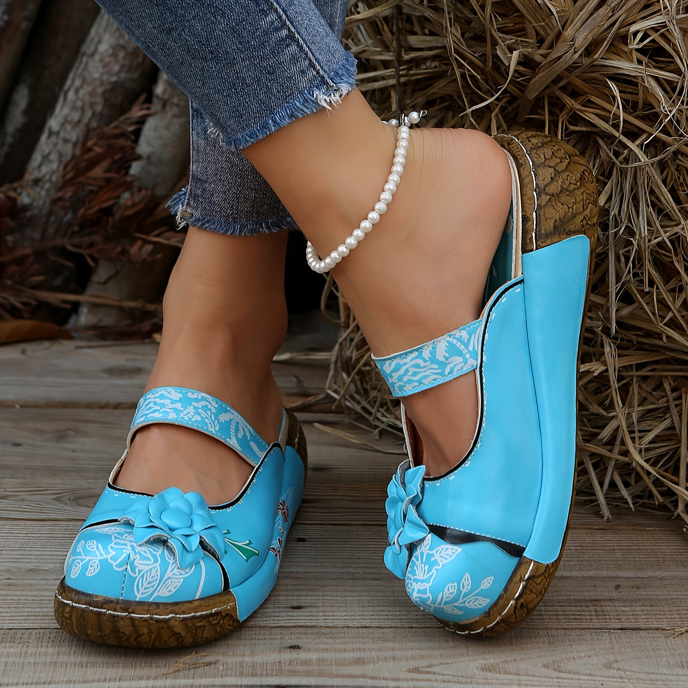 Women's Hawaiian Style Slip-On Sandals & Slippers - Floral Pattern PU Cover Flat Sole Comfortable Casual Shoes for Beach, Summer, All-Season Wear, Beach Shoes, Leisure Footwear, Durable Traction Footwear