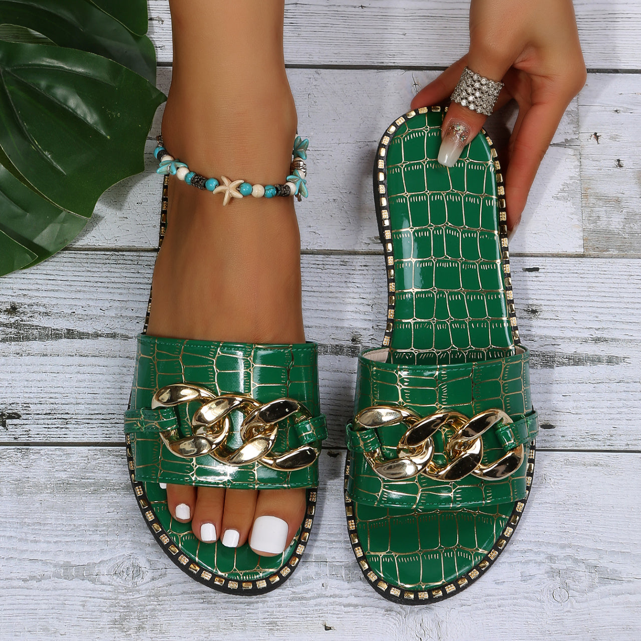 Women's Metal Chain Decor Flat Slippers, Fashion Open Toe Non Slip Slides Shoes, Casual Outdoor Slippers