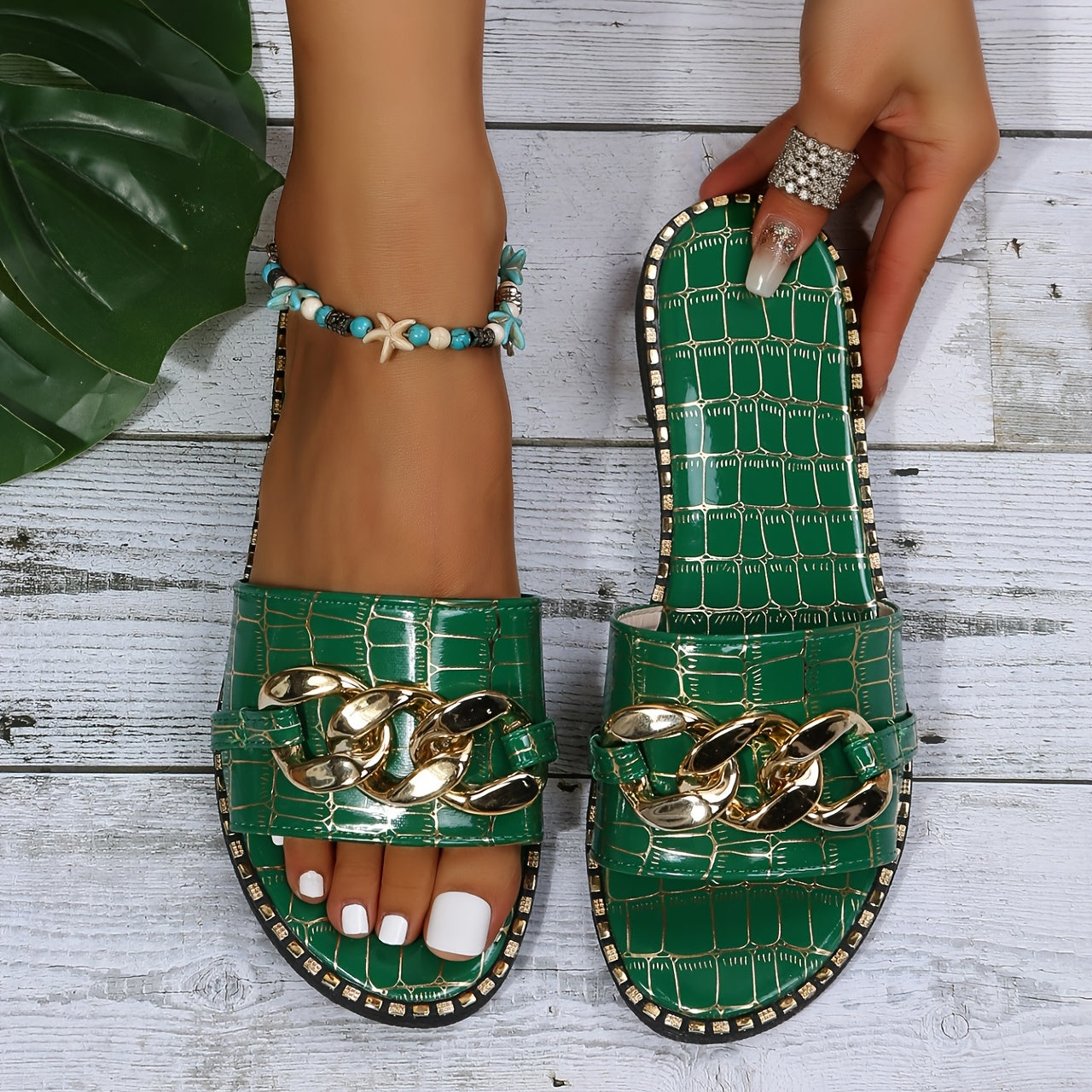 Women's Metal Chain Decor Flat Slippers, Fashion Open Toe Non Slip Slides Shoes, Casual Outdoor Slippers