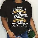 Plus Size SIXTIES Chic T-Shirt - Bold Graphic Print, Lightweight & Breathable - Ideal Casual Wear for Spring & Summer - Fashionable Curvy Womens Top