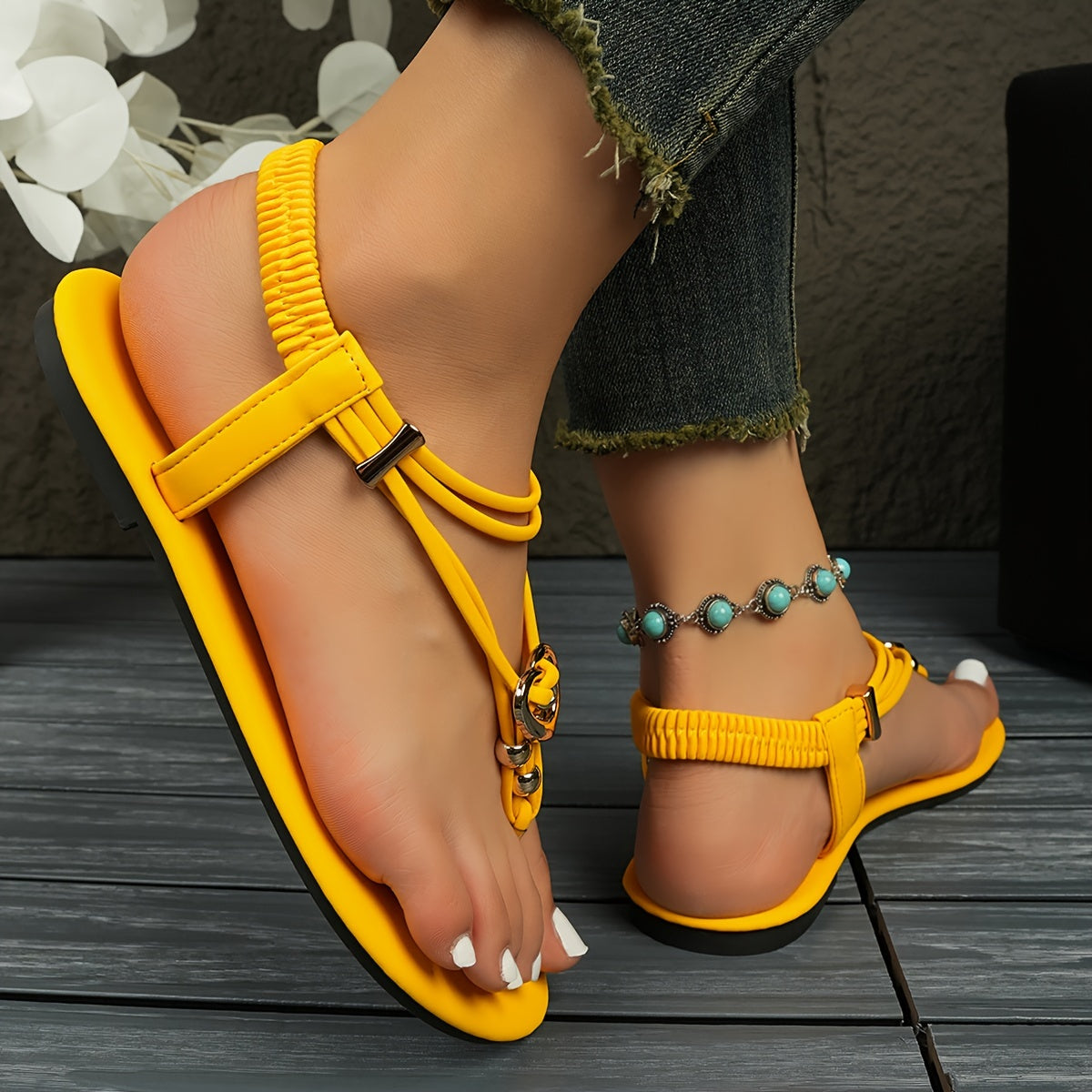 Women's Summer Flat Sandals - Boho Style Buckle Decor Elastic Strap Slip On Shoes - Casual Summer Beach Sandals - For Women -  Suitable for Summer, Beach, Vacation - Perfect Gift for Fashionable Women