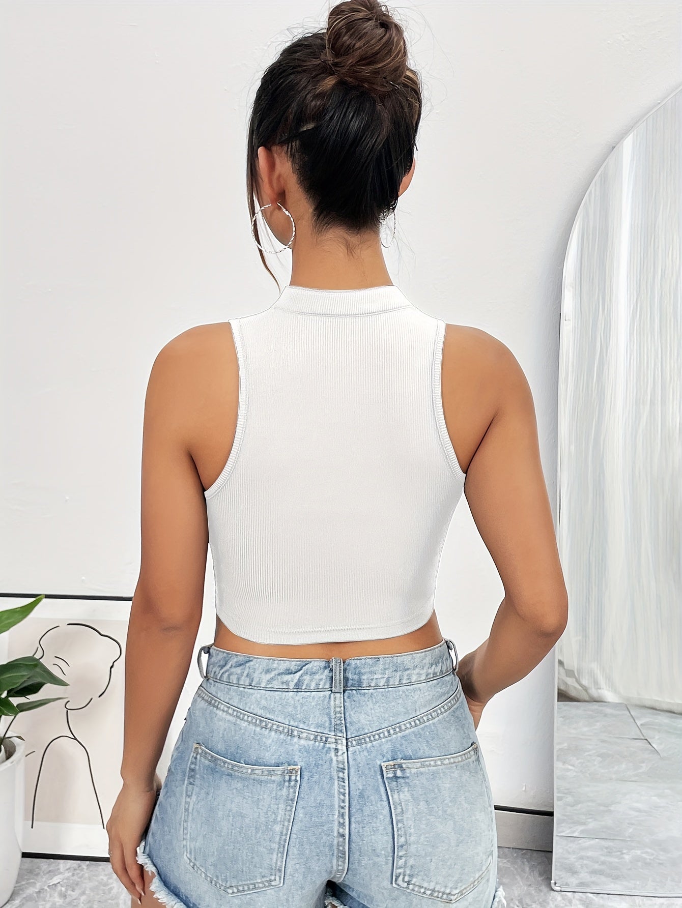 Women'S Y2K Style Solid Color Polyester Crop Top, Sleeveless Stand Collar Hollow Detail, Knit Fabric, Stretch Fit, All-Season Vest - 95% Polyester, 5% Elastane