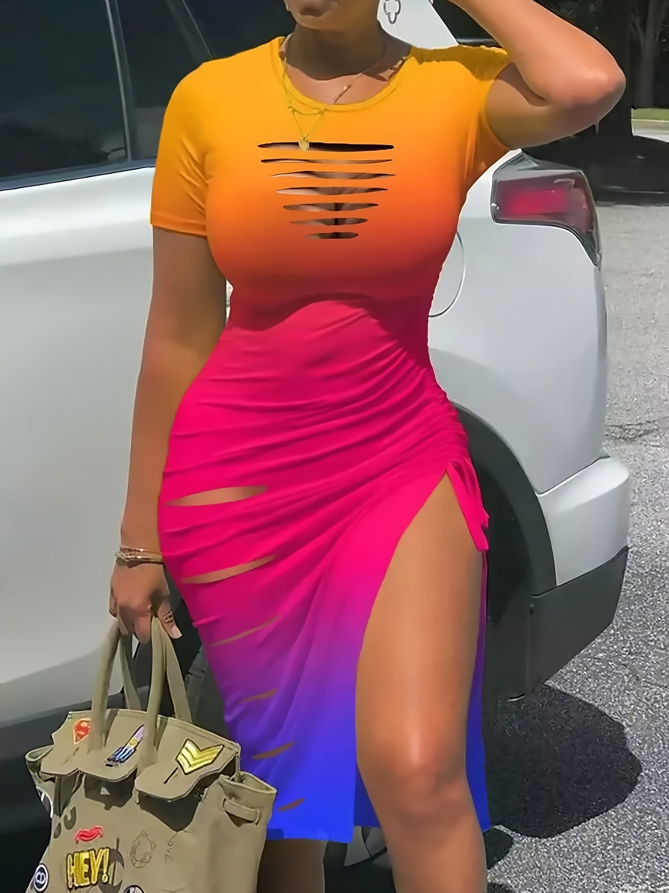 Gradient Charm - Adjustable Drawstring Bodycon Dress with Flattering Short Sleeves - For Fashion-Forward Women