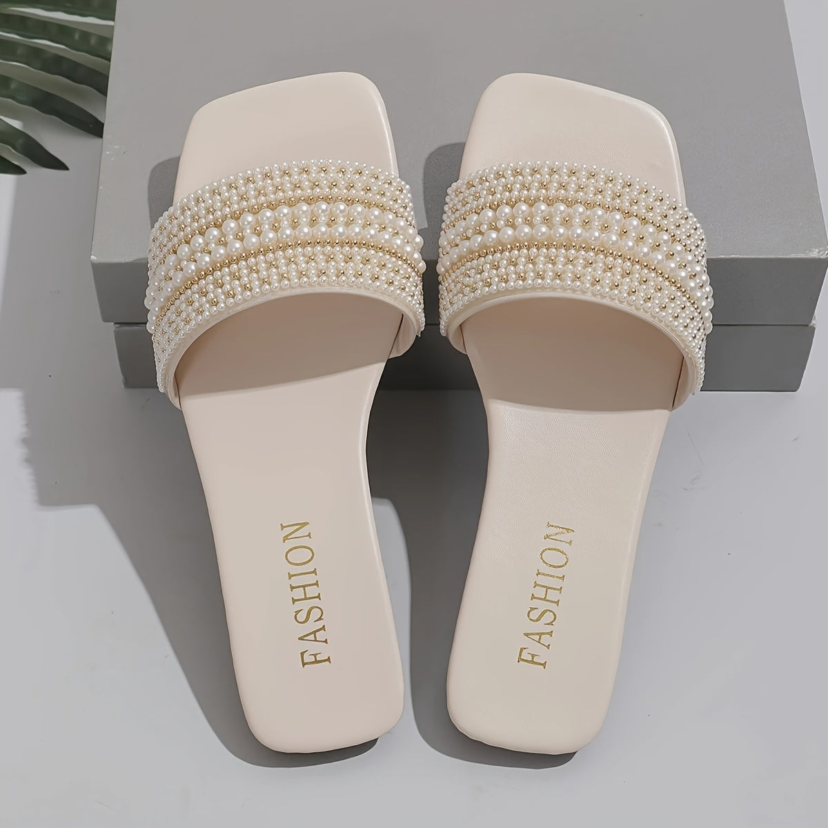 Elegant Women'S Slide Sandals with Pearl & Rhinestone Accents - Chic Open Toe, Flat Heel, Rubber Sole, Easy Care, Ideal for Home & Beach Outings, Strappy Sandals