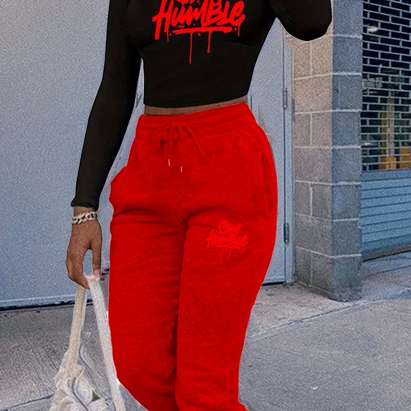 5599S19 Fitted Cropped Long Sleeve Set, European And American Women'S Clothing, Sweatshirt Fabric, Sports Casual Style, Drawstring with Pockets, Long Sleeve Fitted Leisure Outfit.