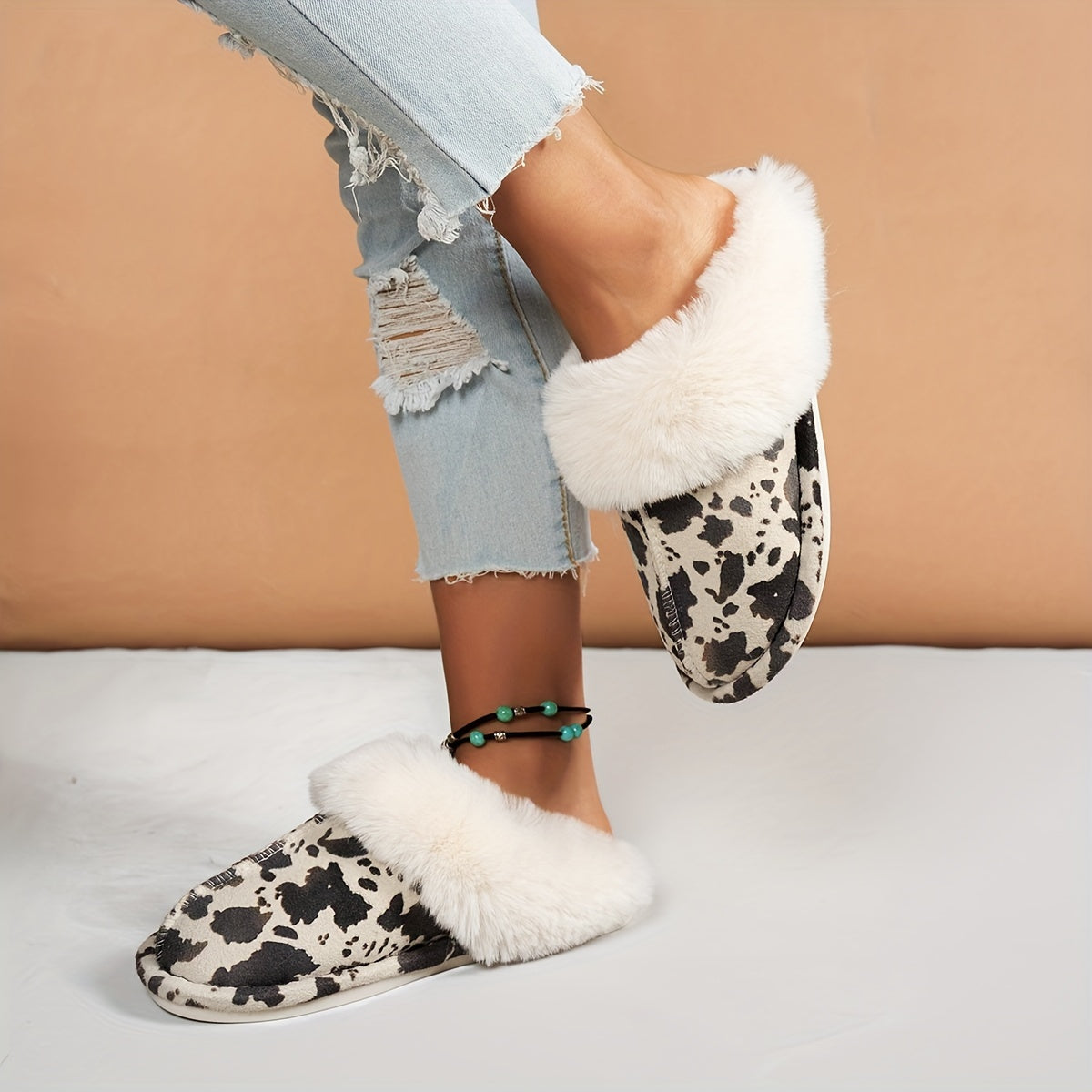 Cozy Winter Plush Slippers for Women - Fashionable Beige with Cow Print, Thick Fleece Lining, Warm & Non-Slip Sole, Comfortable Indoor Footwear, Ladies Slippers