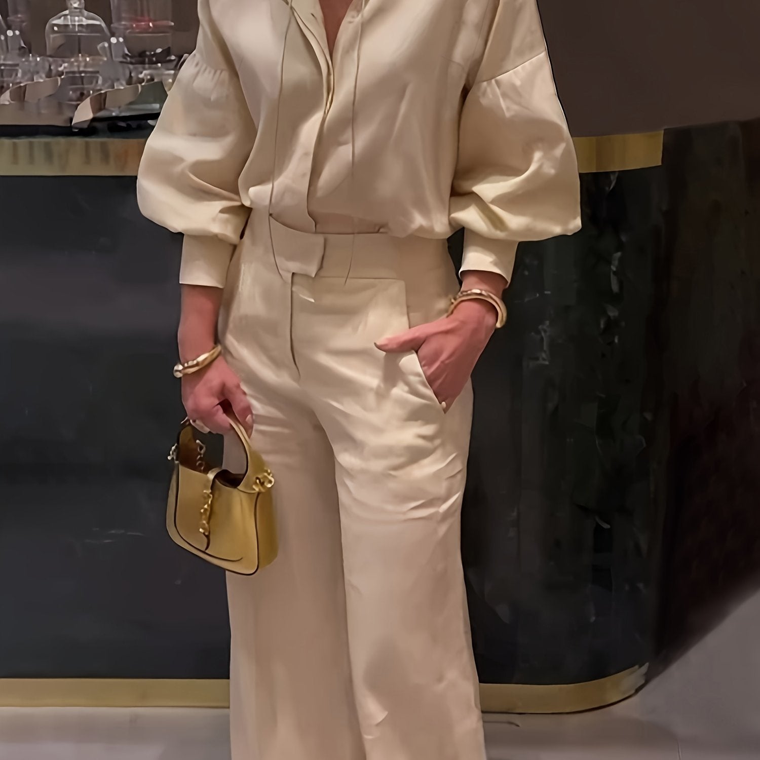 Wealth-Attracting Women'S Outfit