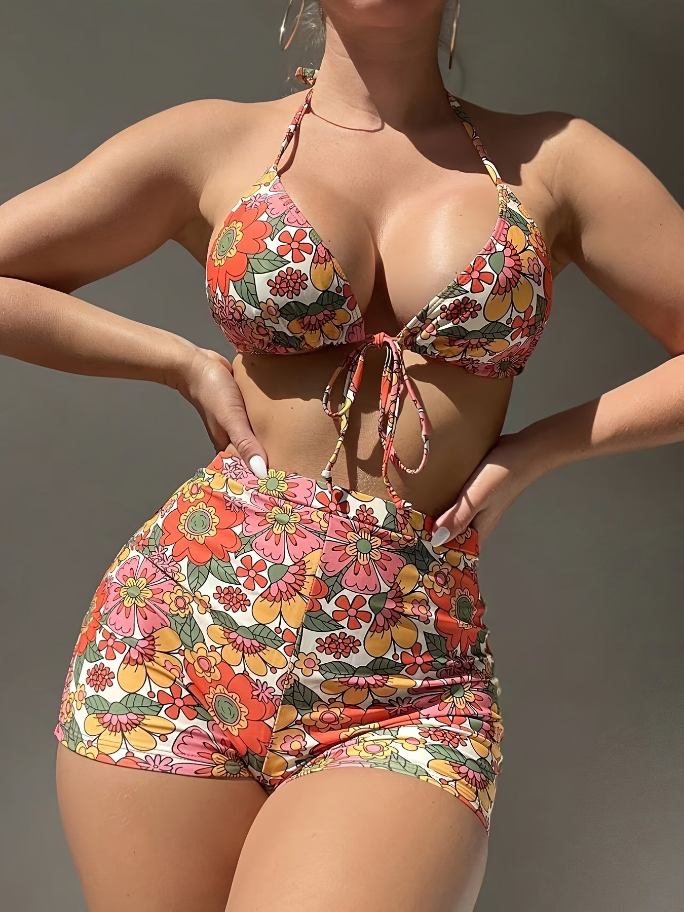 European and American Flower Color Neck Strap Size Breast Gathering Sexy Vacation Women's Bikini - Adjustable Straps - Push-Up Design - For Beach & Pool - Perfect Gift for Summer