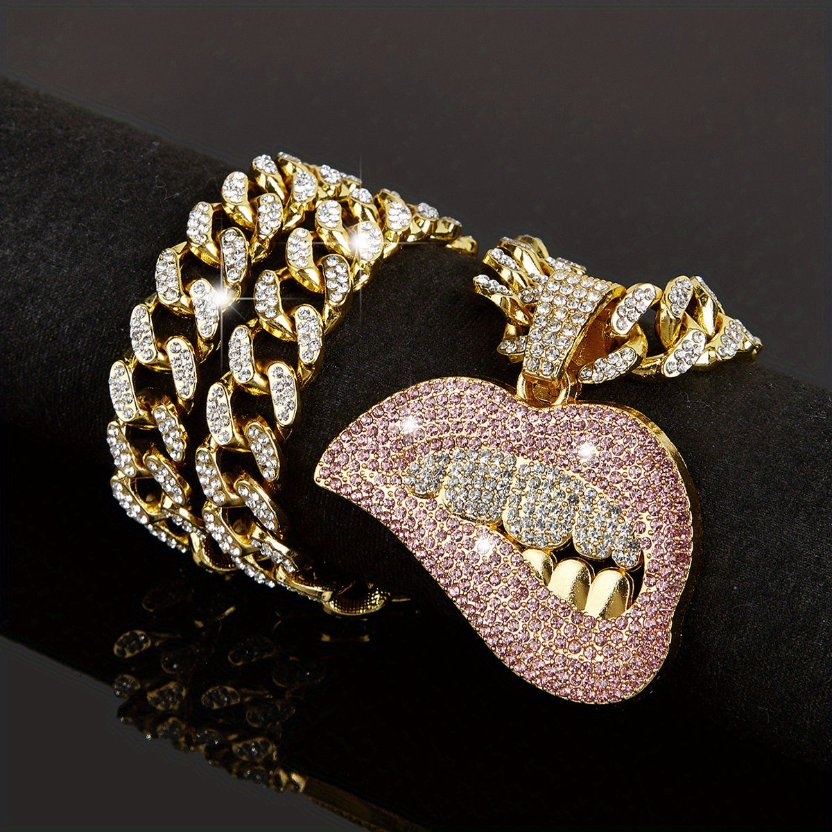 Women's Pink Rhinestones Red Lips Exquisite Cuban Necklace Party Jewelry Holiday Travel Decor Accessories
