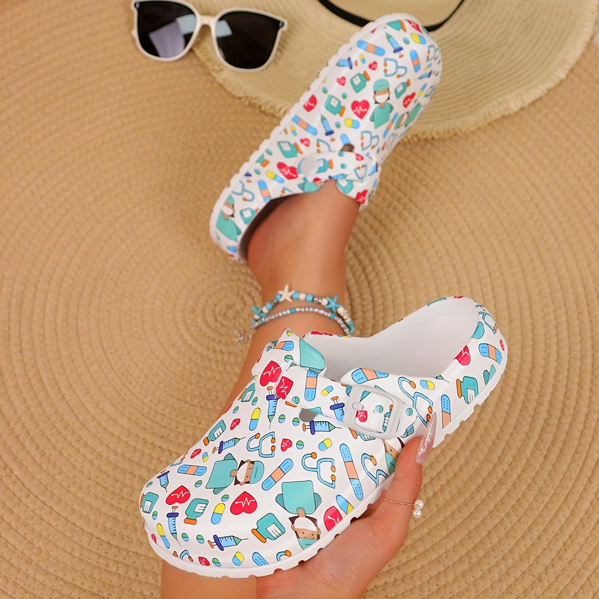 Women's Playful Cartoon-Print Non-Slip Clogs - Breathable & Lightweight EVA Design - Perfect for Beach, Garden, & Casual Attire, Beach Accessories