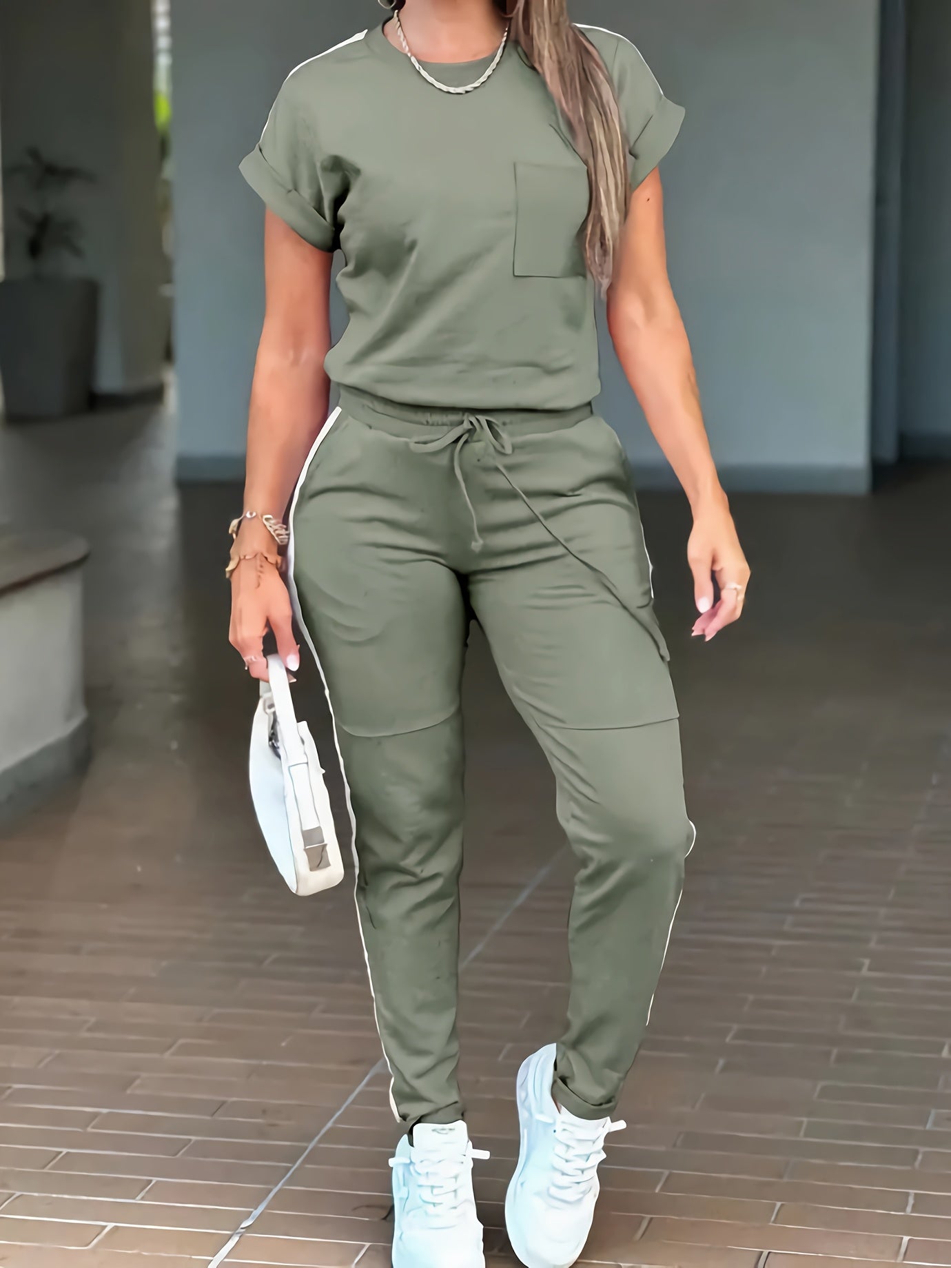 Women'S 2pcs Polyester Athletic Set, Crew Neck Short Sleeve Top with Roll-Up Sleeves and Solid Color Pocket Design, Regular Fit Joggers with Belt, Woven 100g/m² Fabric, Spring/Fall Casual Wear