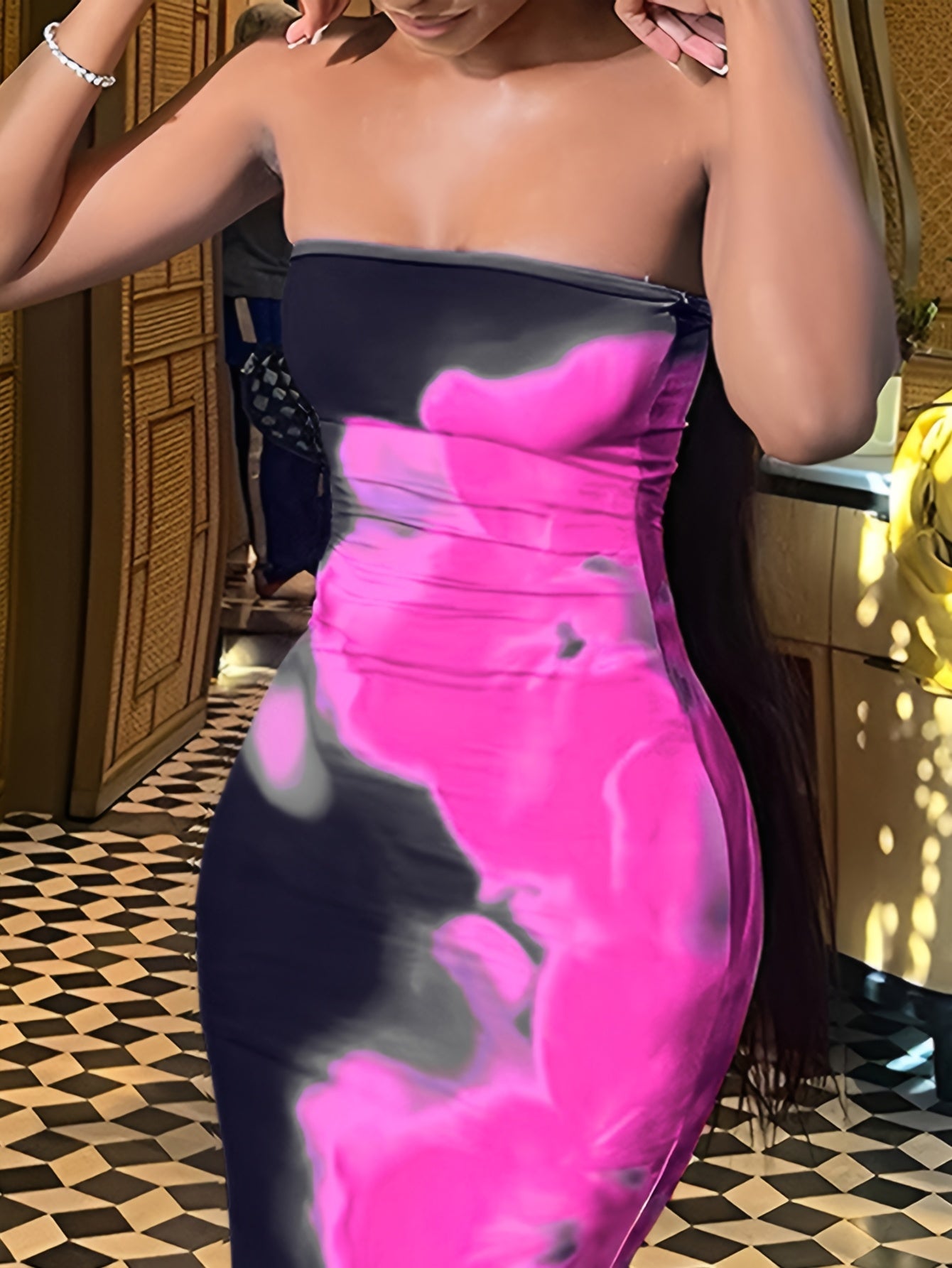 Elegant Floral Print Bodycon Midi Dress for Women - Casual Chic with Applique Detail, All-Season Wear