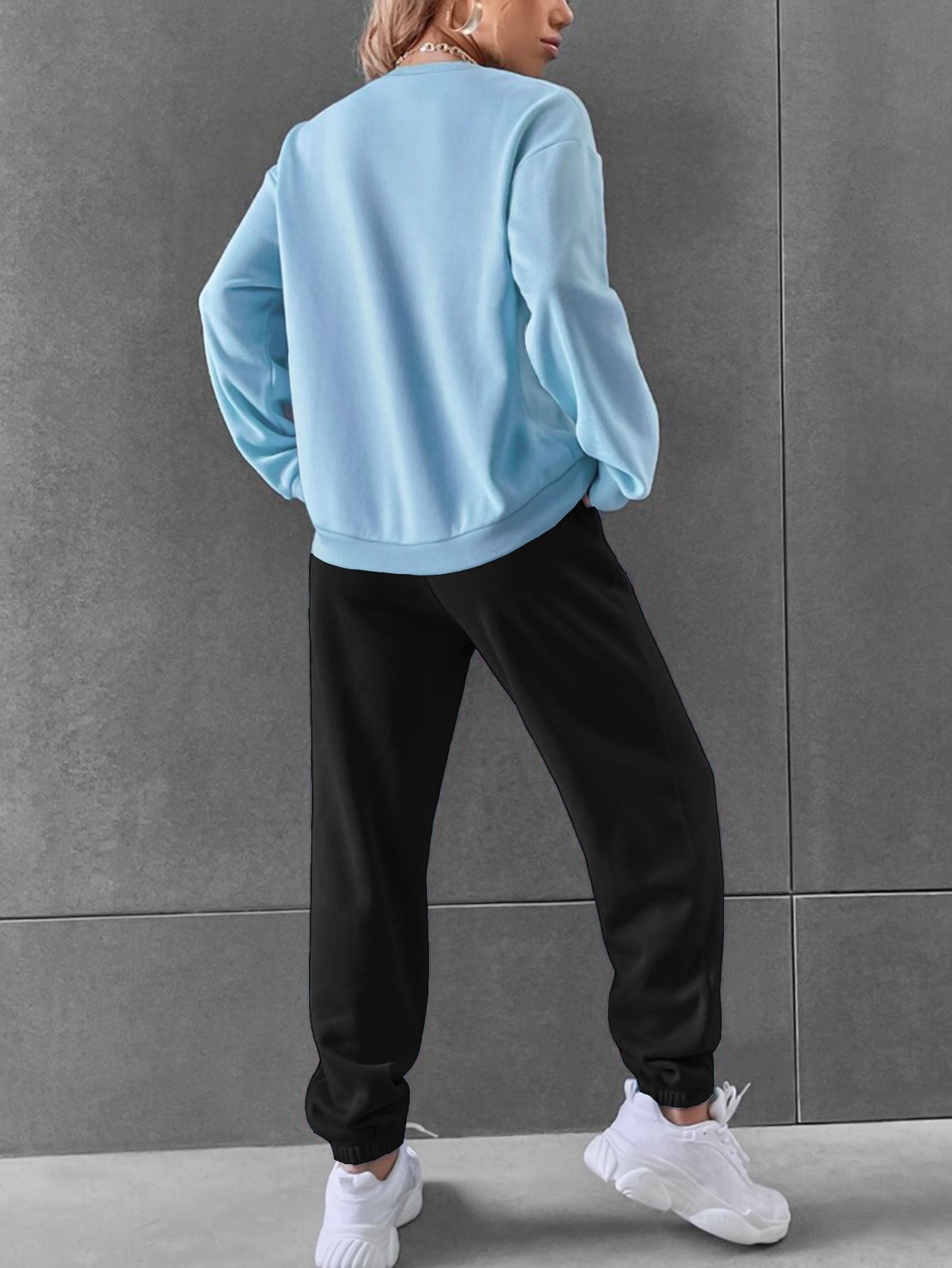 Women'S Casual Stylish Geometric Letter Pattern Printed Pullover And Sweatpants Set - Long Sleeves, Round Neck, Polyester Blend, Perfect Choice for Autumn And Winter.