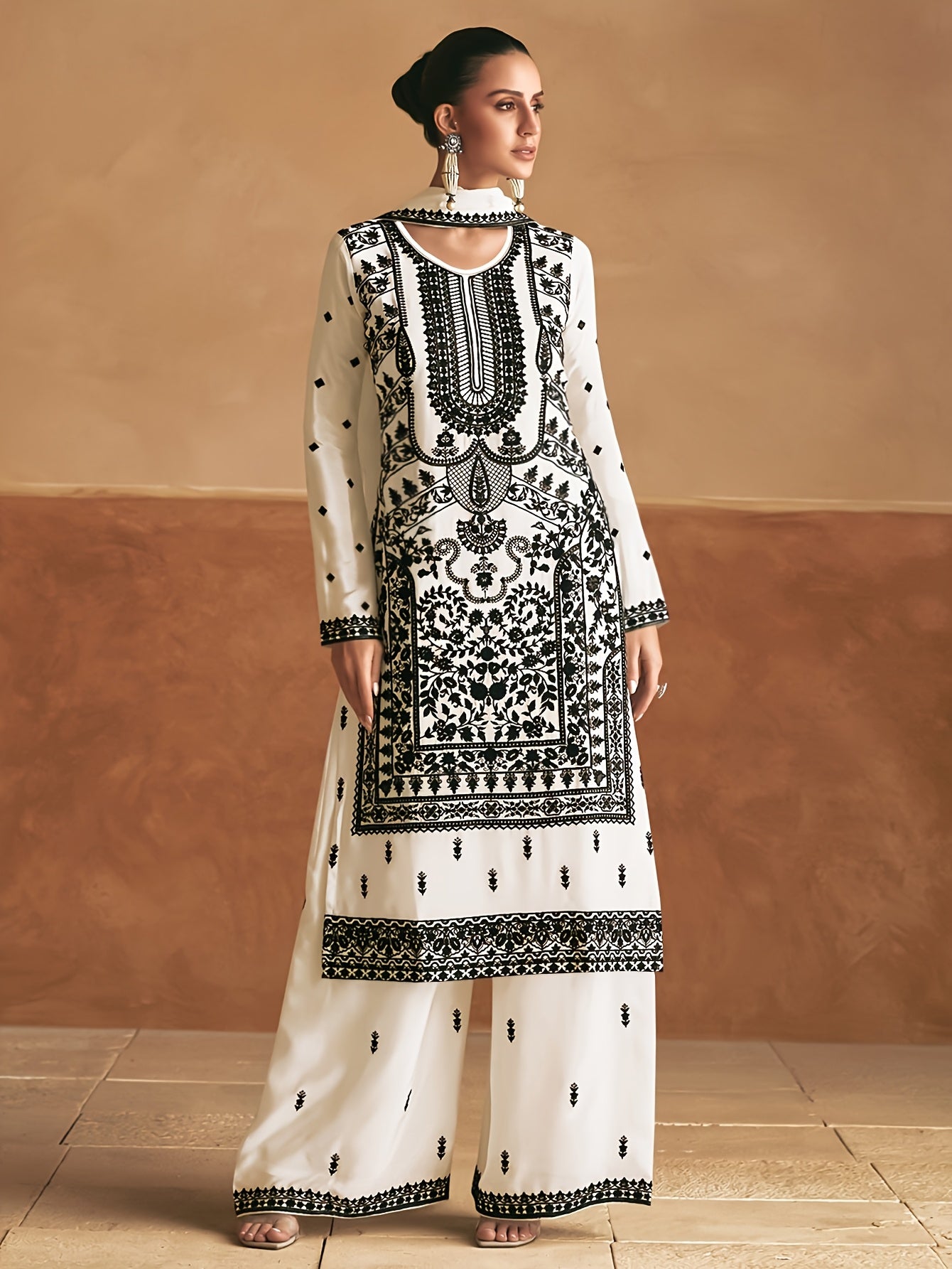 Ethnic Style Traditional Clothing Set