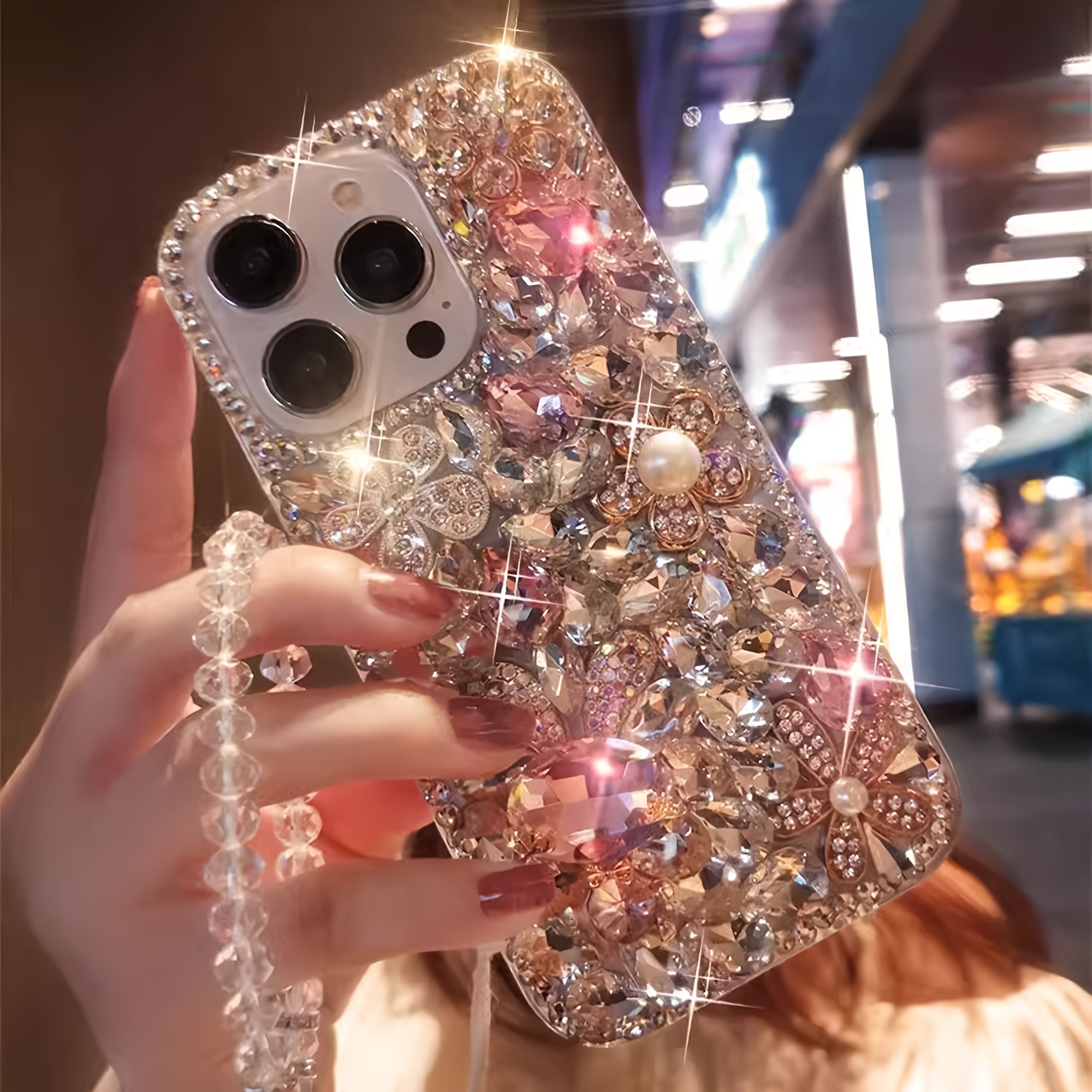The New Gemstone Bunny Phone Case with a Full Crystal Design And a Crystal Bracelet Is Suitable for The Iphone 16 Pro Max.