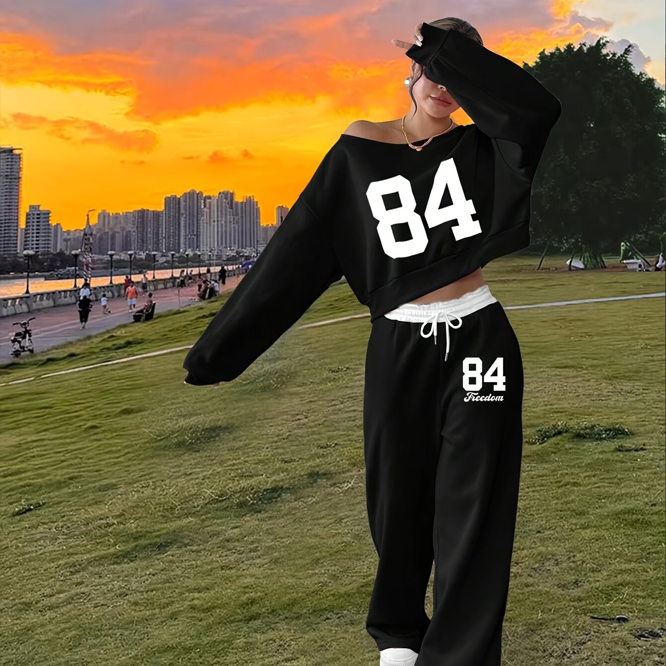 2pcs Women'S Casual Asymmetric Neck Digital Print Sweatshirt And Sweatpants Set, Spring/Autumn